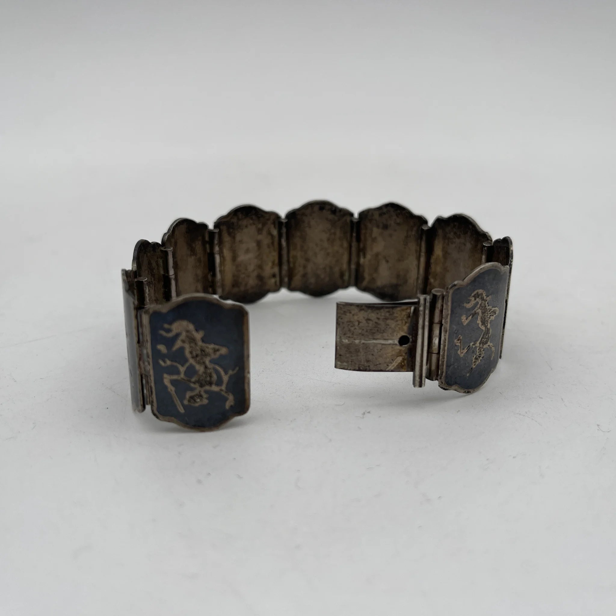 [Vintage] Bracelet / Estimated mid-20C / Sterling silver / Tie / Niero inlay