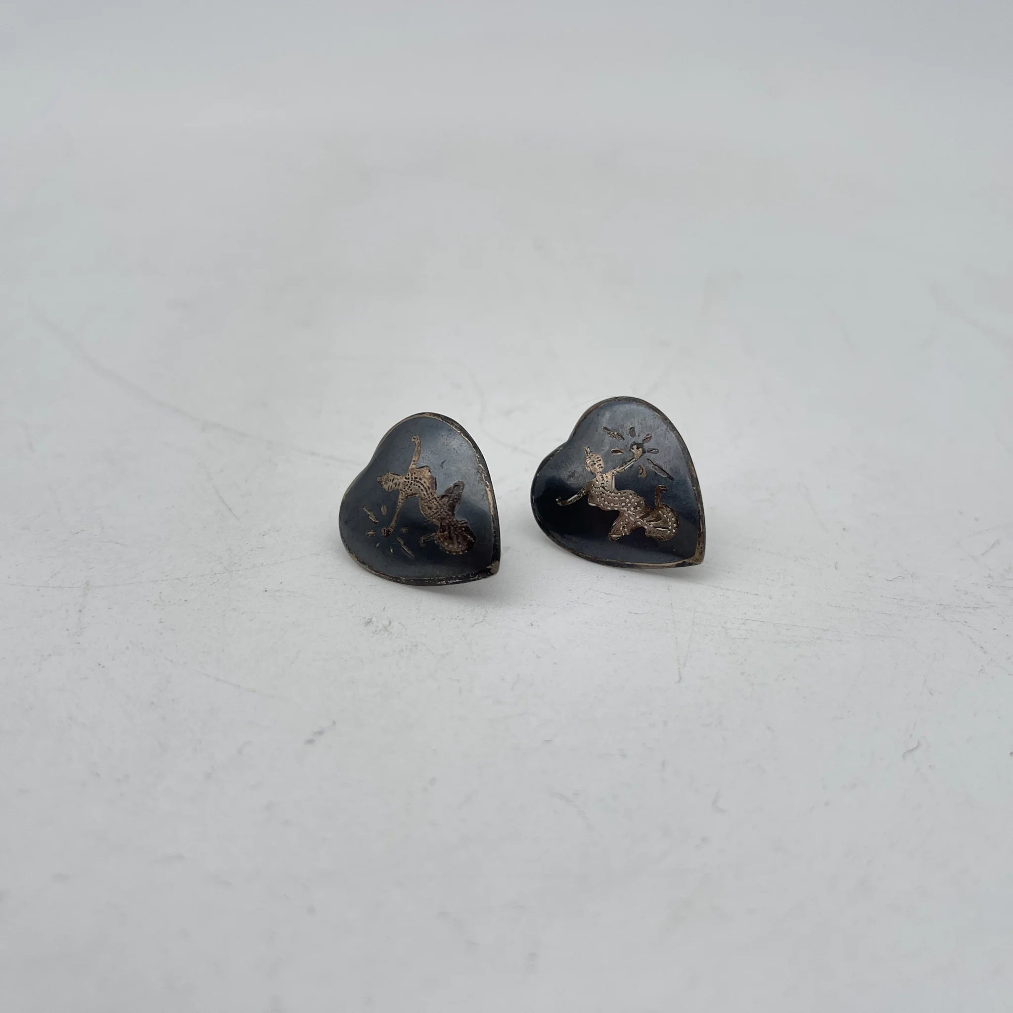 [Vintage] Earrings 2P / Estimated mid-20C / Sterling silver / Tie / Niero inlay