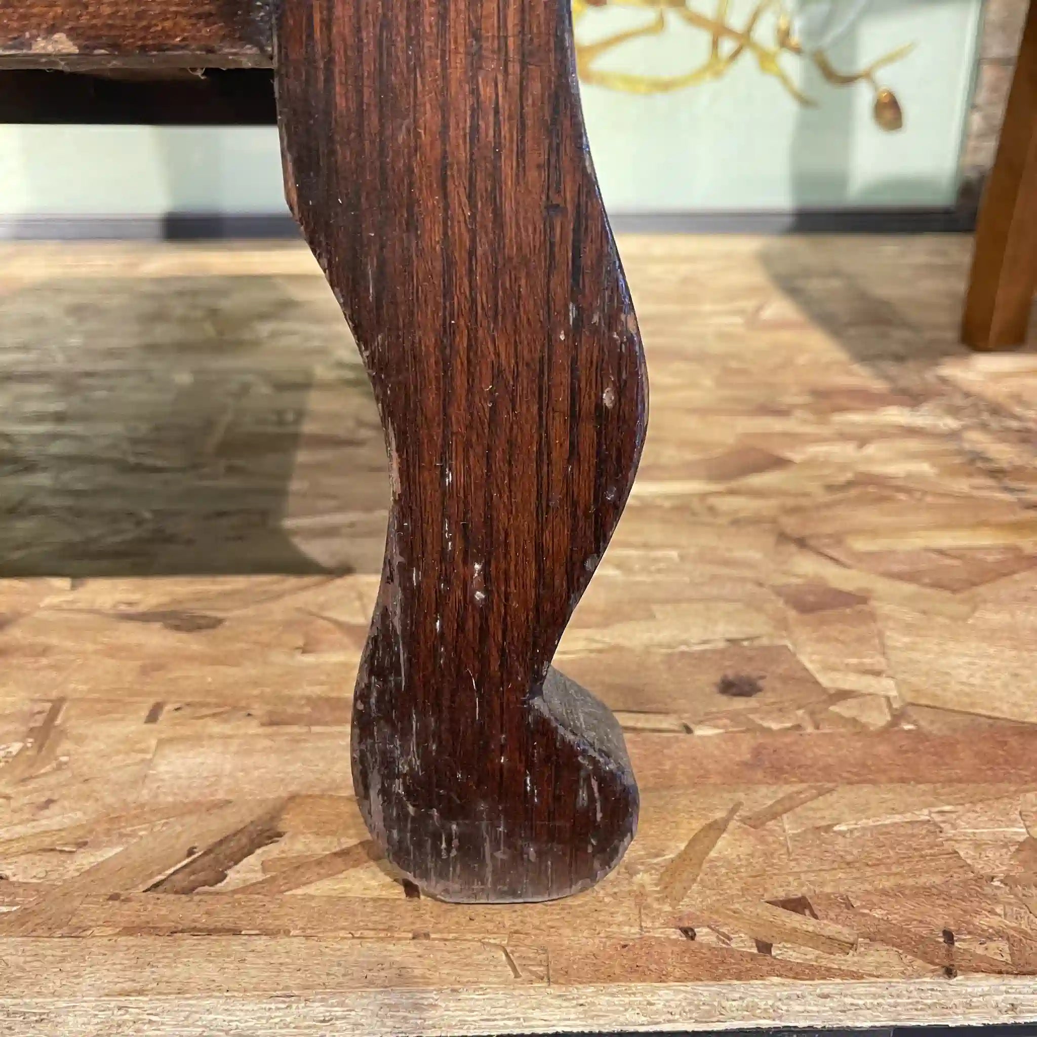 【アンティーク】 アンティーク ラウンジローチェア / イギリス