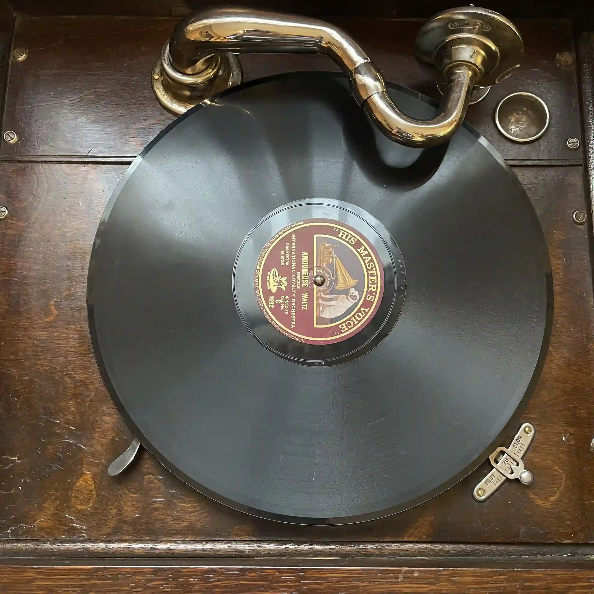 Antique Gramophone / Art Deco / 1910-1930s / Oak / British