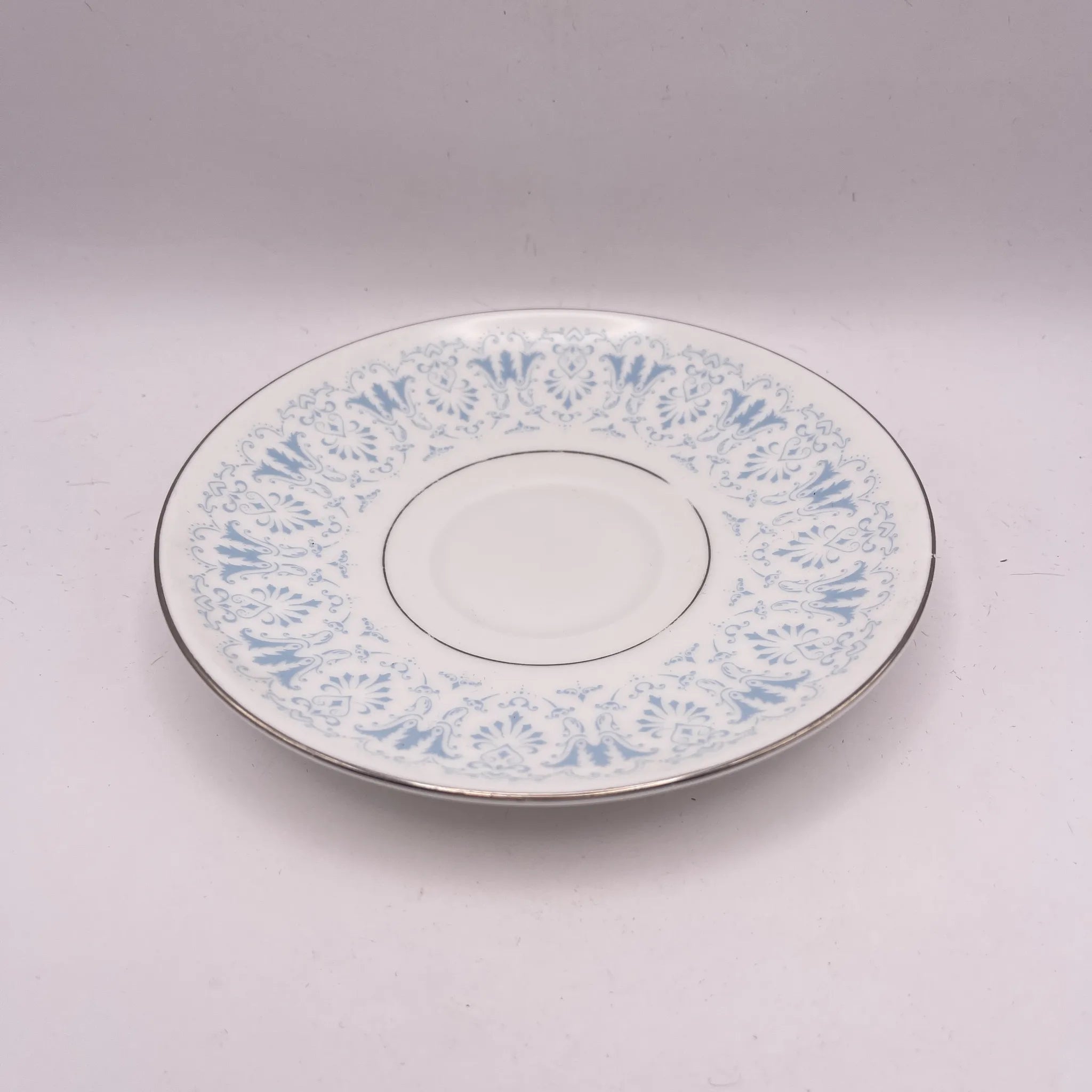 【アンティーク】 ソーサー / Royal Chelsea(ロイヤル チェルシー) / Diadem / 1943年~1961年 / Bone China / イギリス