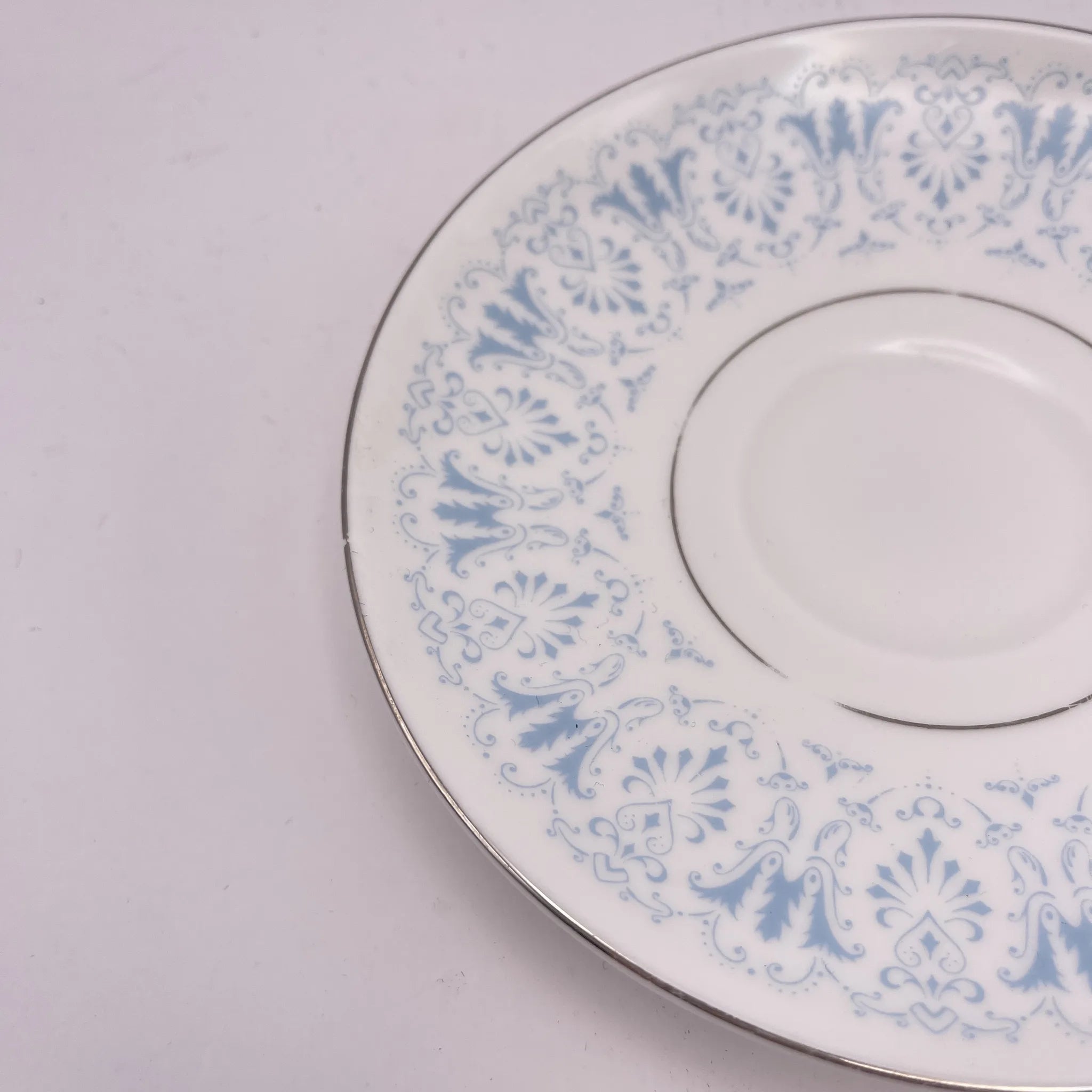 【アンティーク】 ソーサー / Royal Chelsea(ロイヤル チェルシー) / Diadem / 1943年~1961年 / Bone China / イギリス