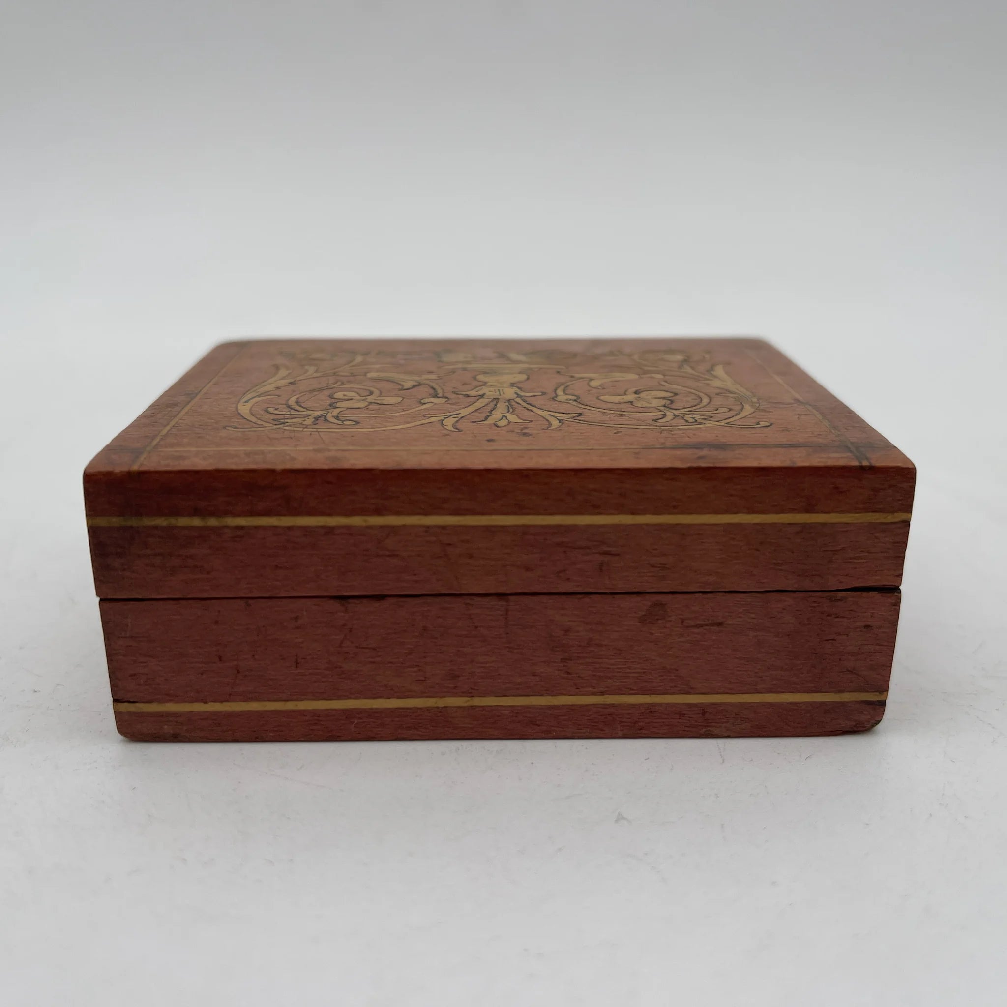 [Vintage] Trinket box (accessory case) / Estimated mid-20C / Natural wood / Italy / Inlay, acanthus, bird