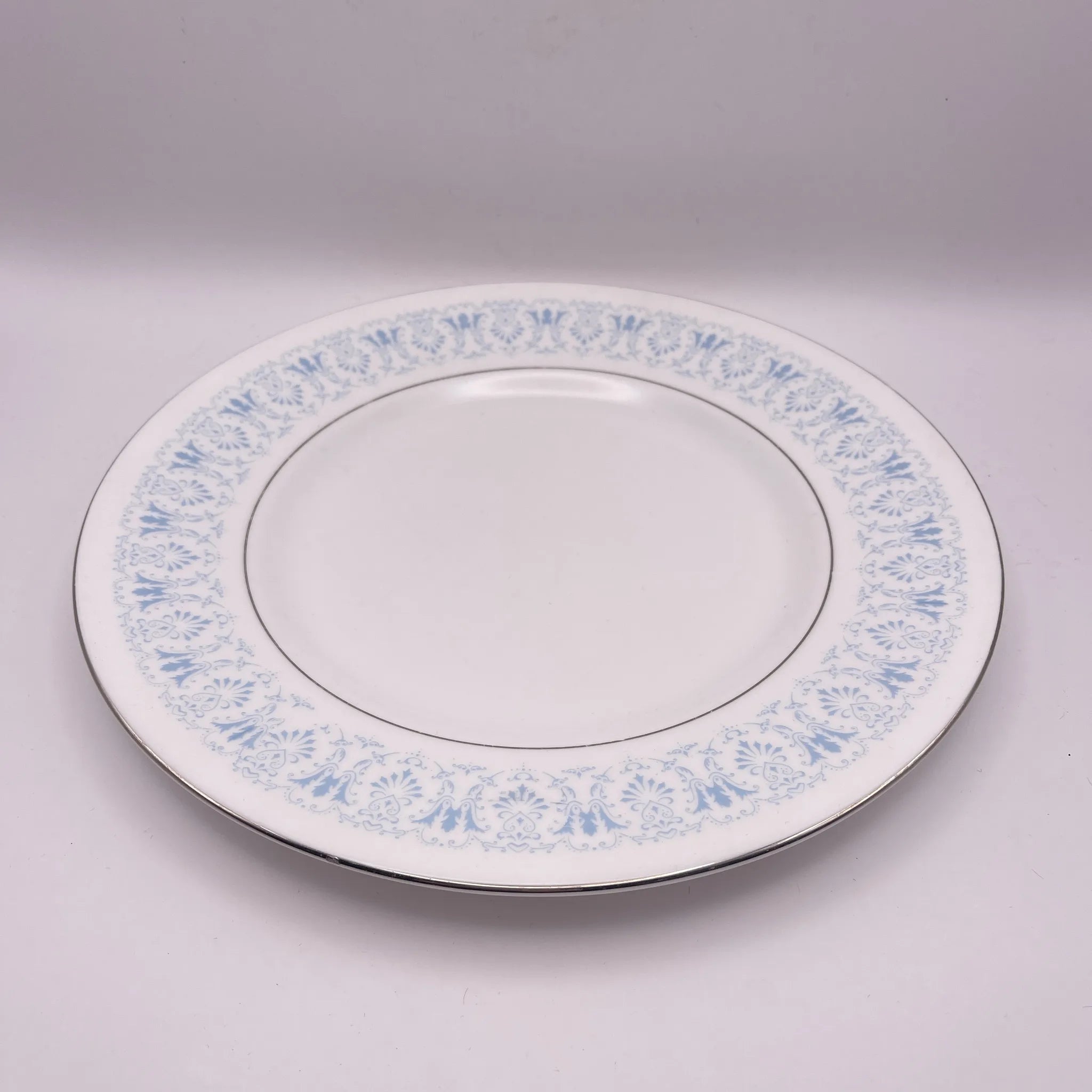 【アンティーク】 プレート(皿) 中 / Royal Chelsea(ロイヤル チェルシー) / Diadem / 1943年~1961年 / Bone China / イギリス