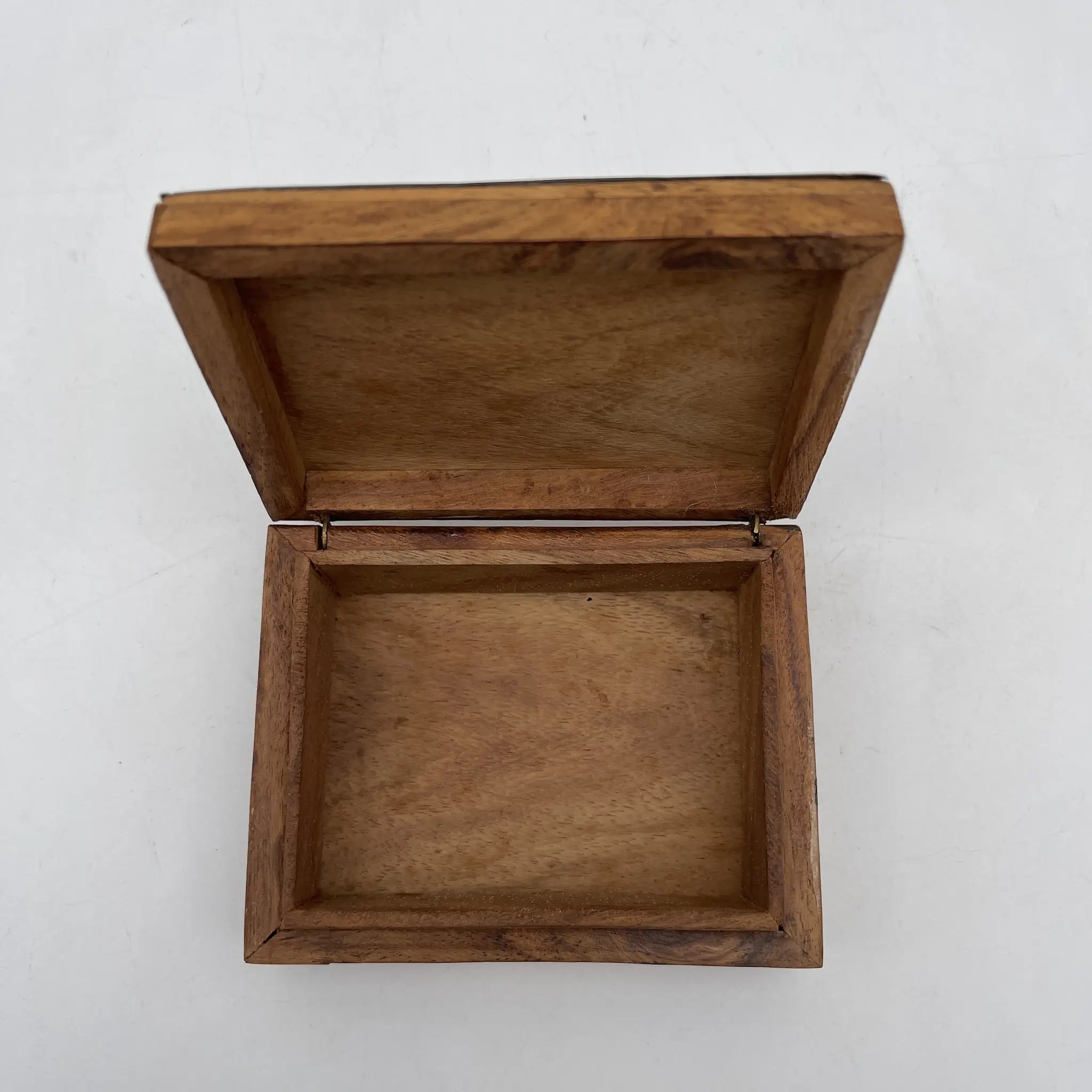 [Reuse] Trinket box (accessory case) / Estimated late 20C / Brass / India / Brass inlay