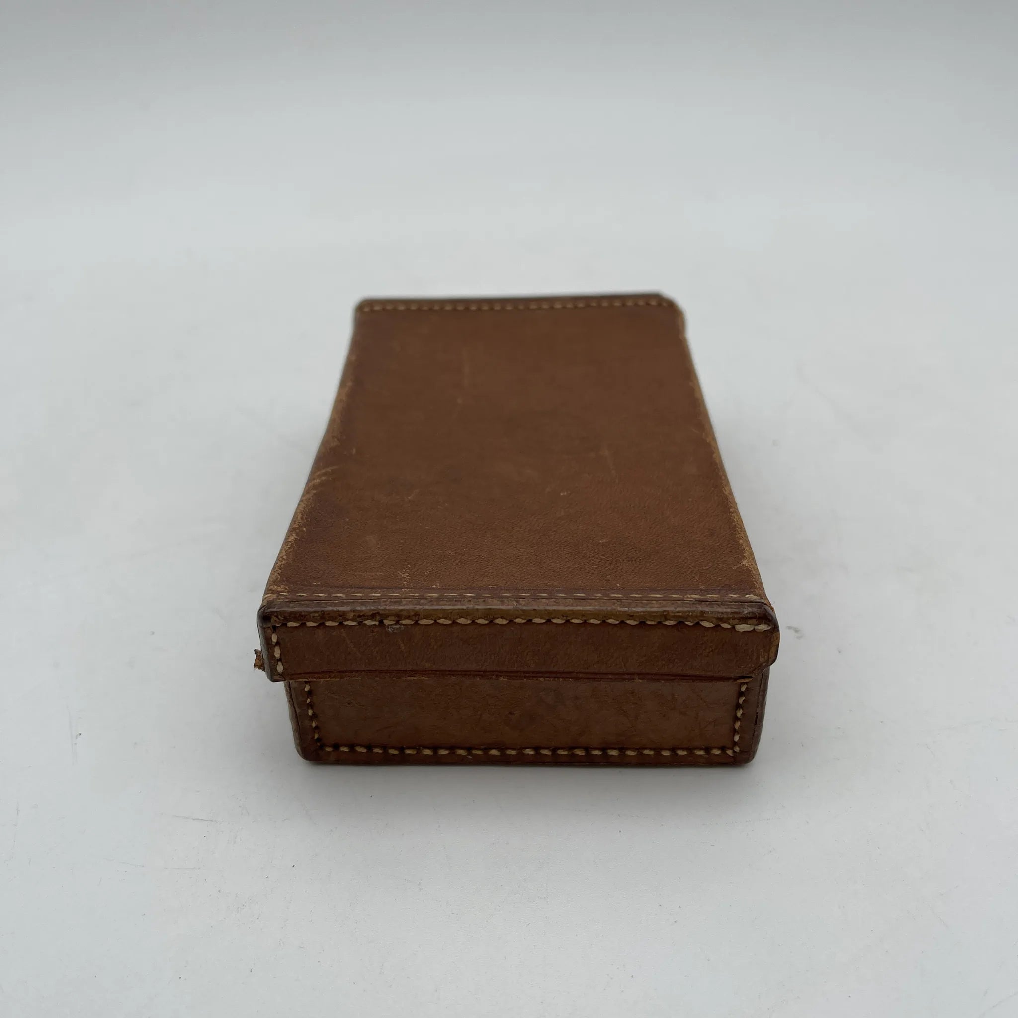 [Vintage] Trinket box (accessory case) / Estimated mid-20C / Genuine leather / Italy / Saddle stitch