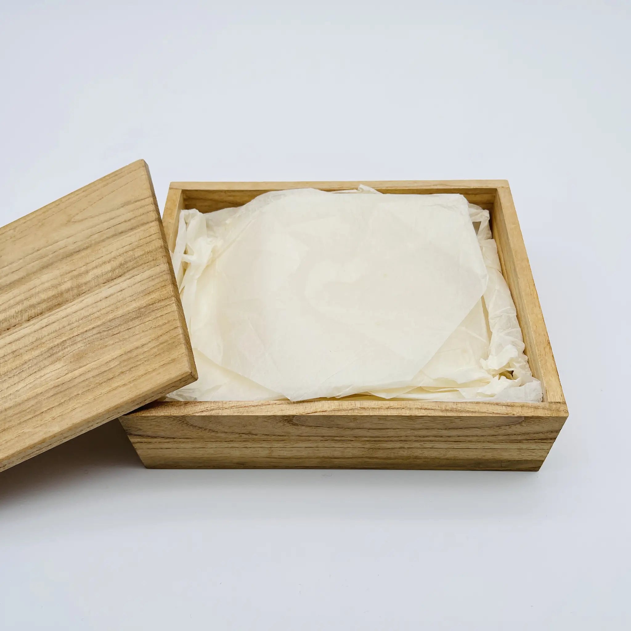 【リユース】 菓子鉢 5P / 漆器 / 日本 / 米三漆器店 / 箱付き