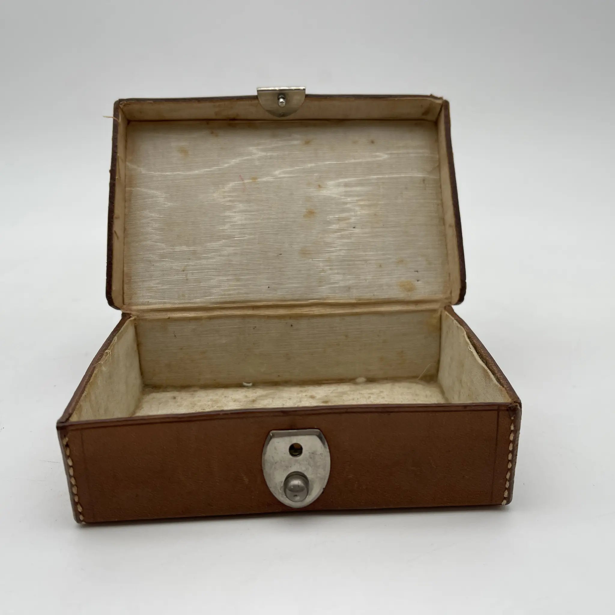 [Vintage] Trinket box (accessory case) / Estimated mid-20C / Genuine leather / Italy / Saddle stitch