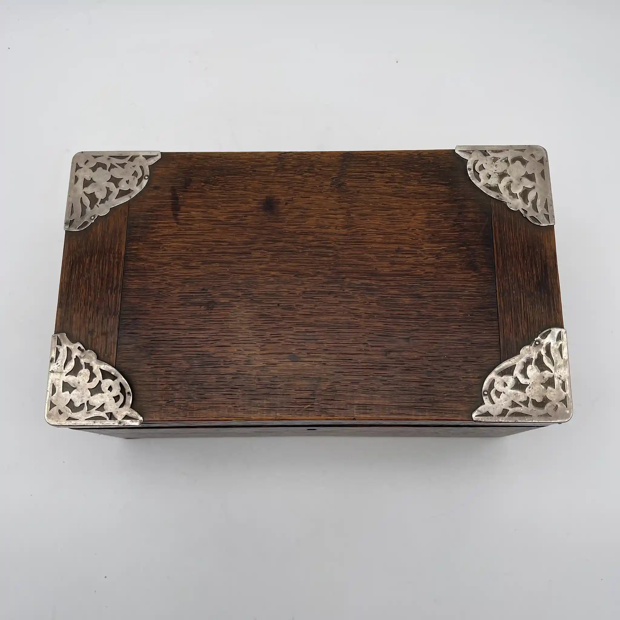 [Antique] Trinket box / 1900s / Oak / England / Hallmark