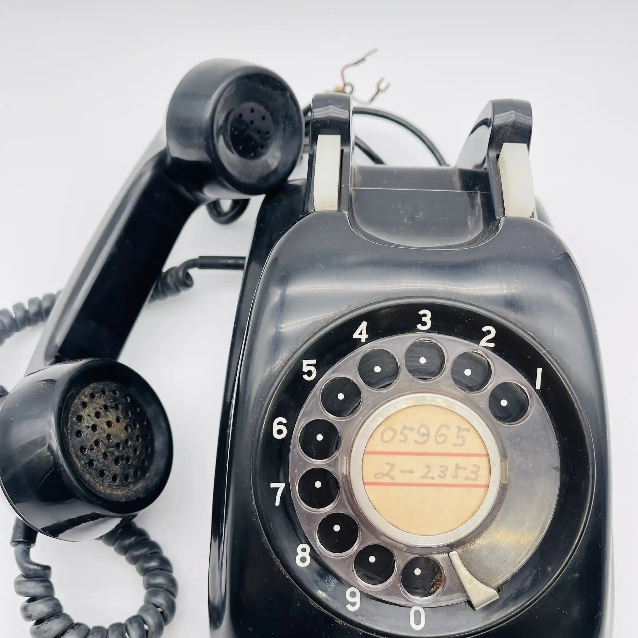 【リユース】 黒電話 / 日本電信電話公社 / 600-A2 / 1980年代 / 日本 / 回転ダイヤル式