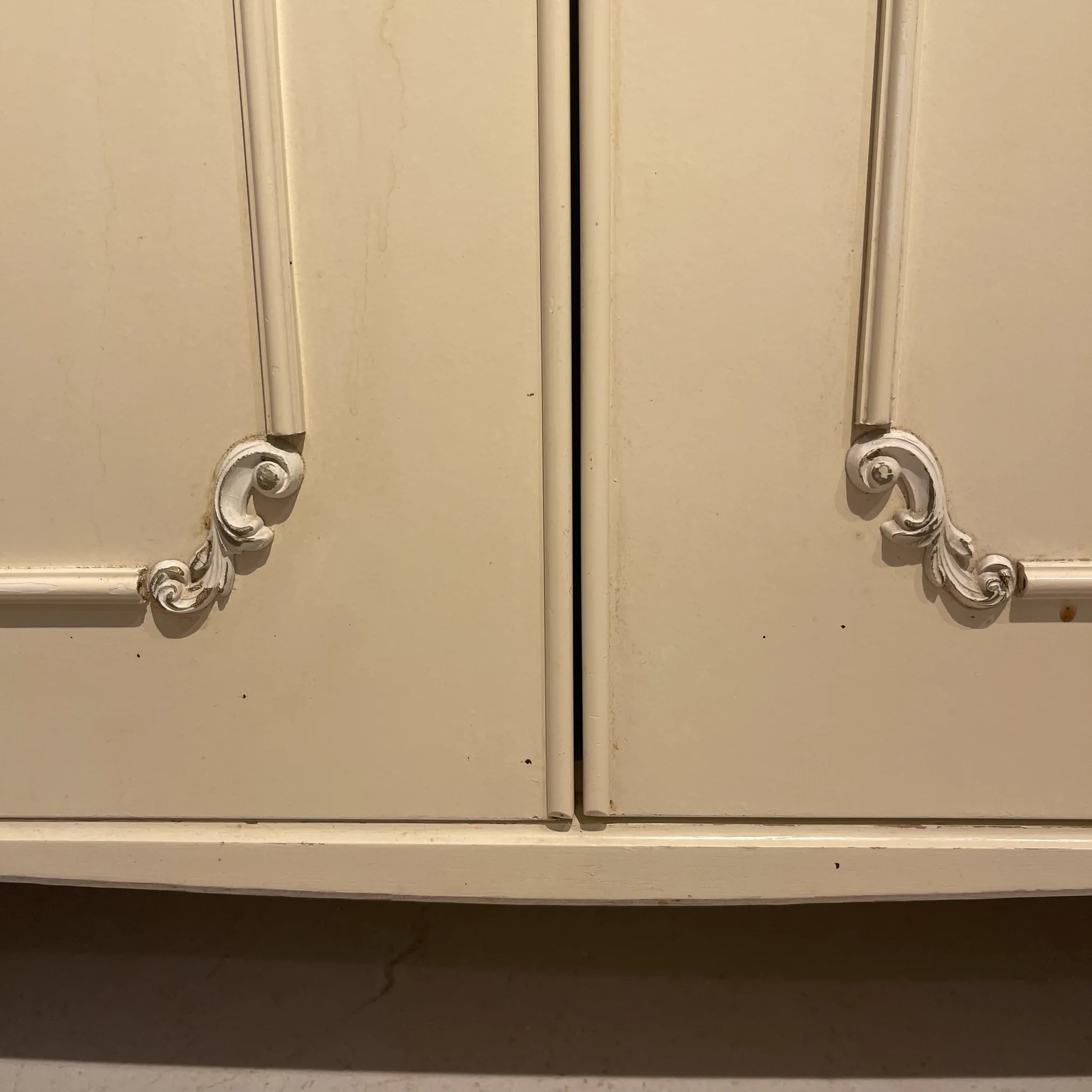 【アンティーク】 ワードローブチェスト / ロココ調 / 1970年 / イギリス直輸入