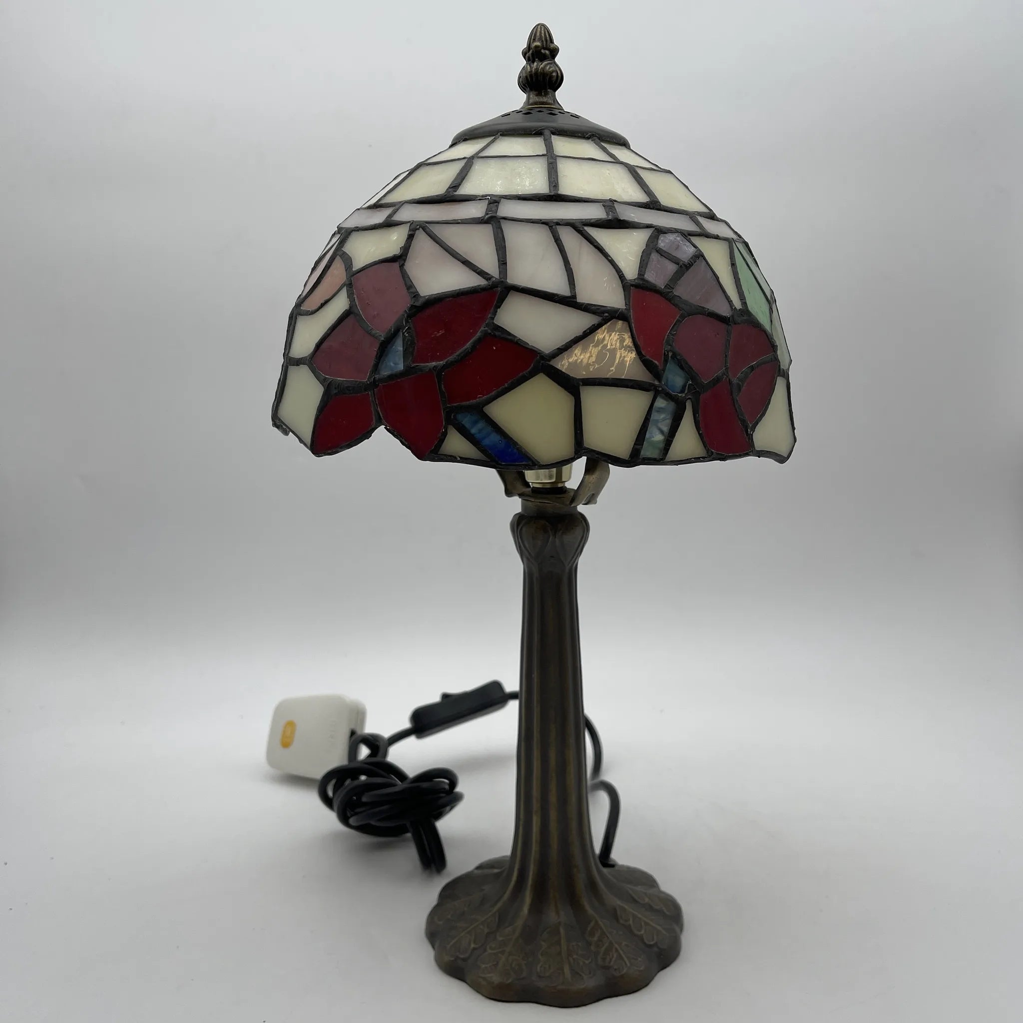 【リユース】 テーブルランプ / ティファニー・スタイル / 2000s / ガラス / イギリス