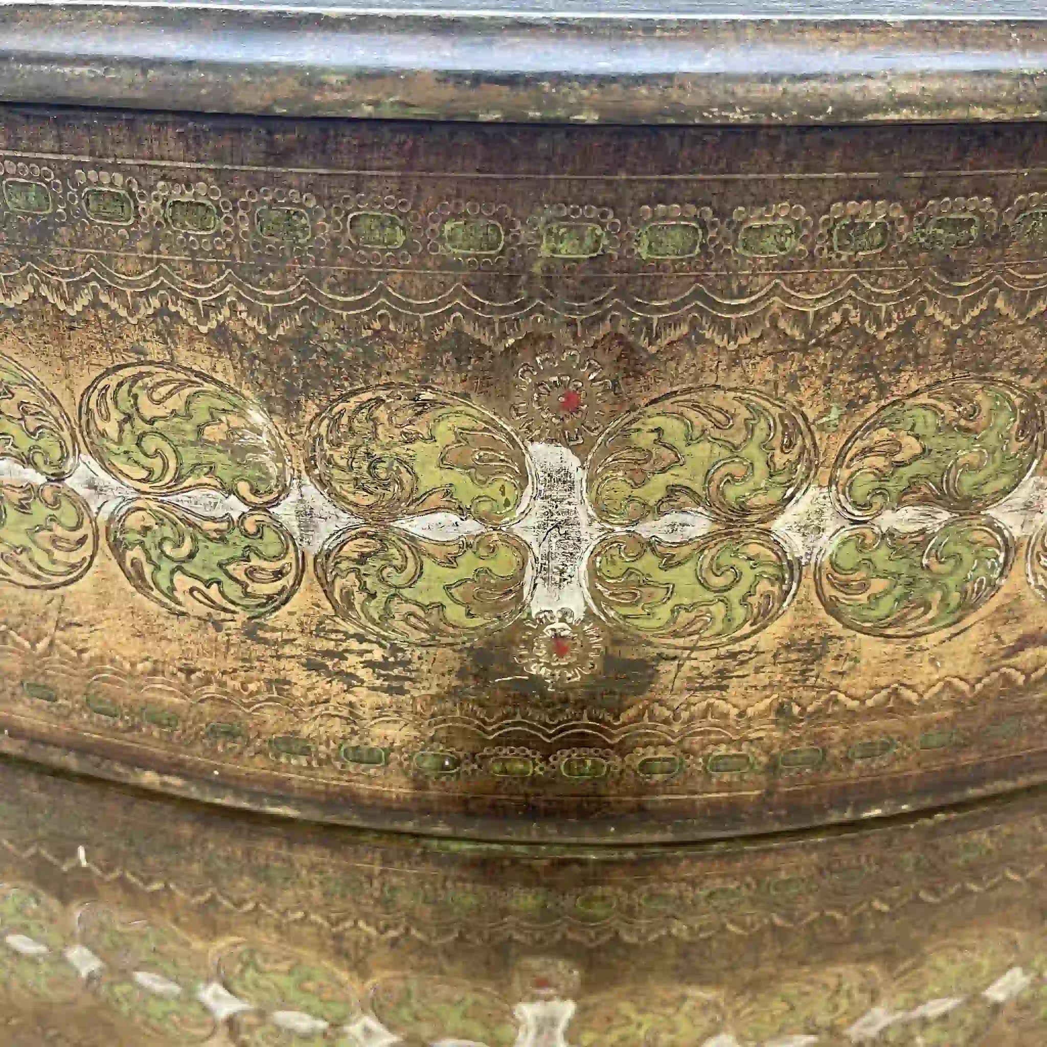 【アンティーク】 チェスト / ロココ調 / イタリア