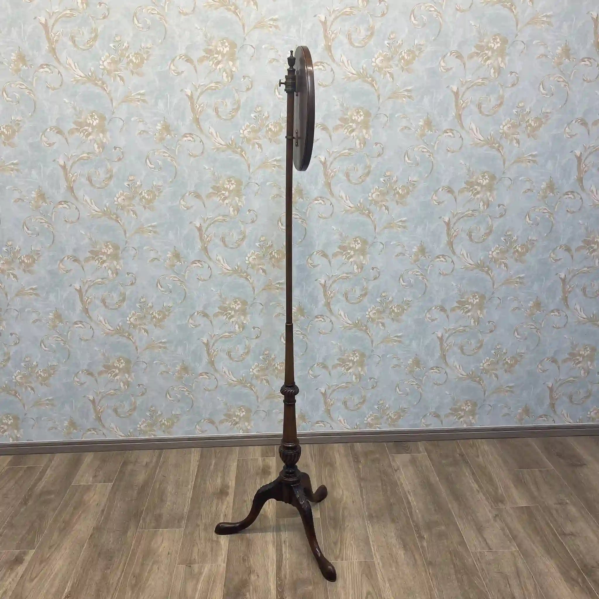 【アンティーク】 ポールスクリーン / 20世紀前後 / イギリス / トライポッド,ニードルポイント,旋盤細工