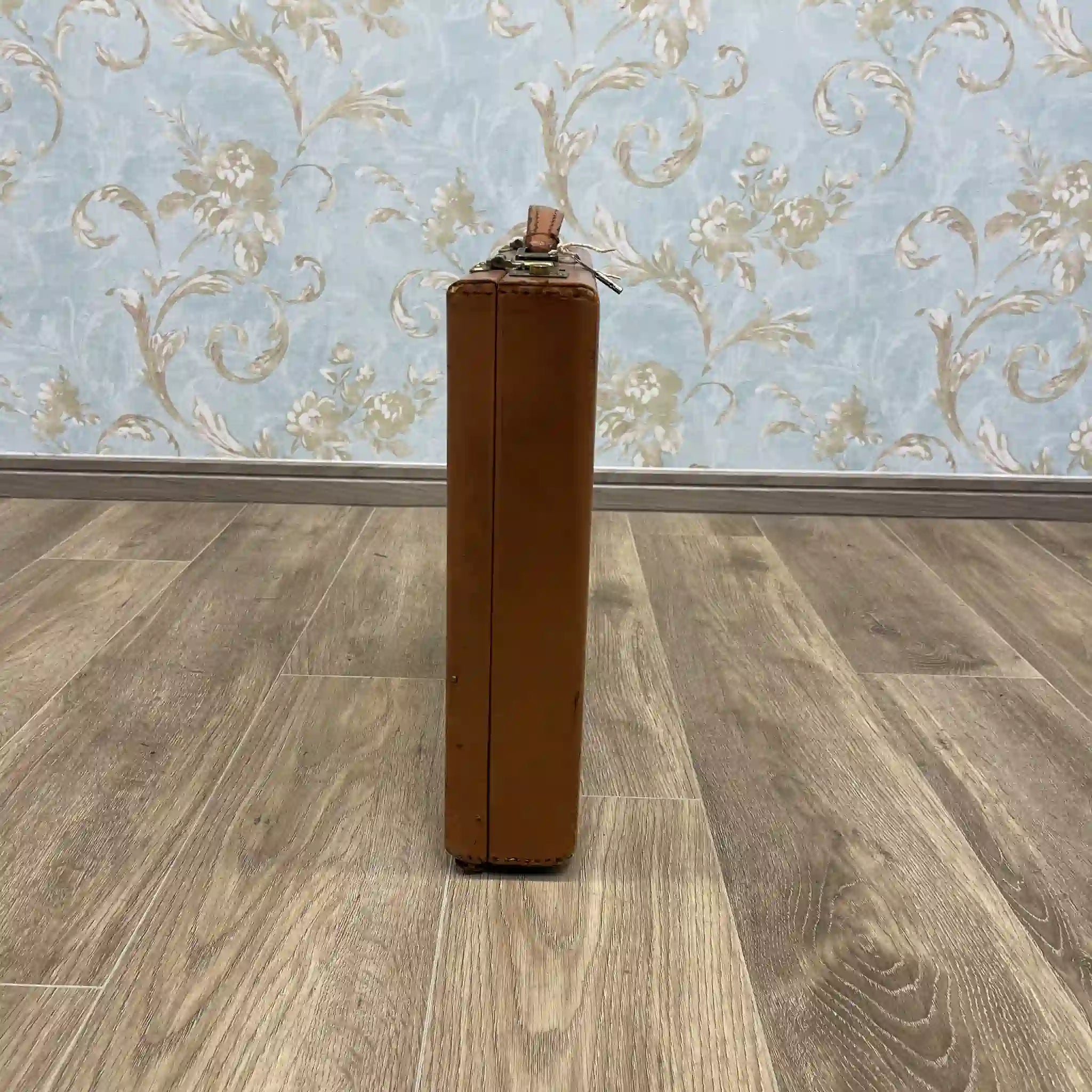 【アンティーク】 トランク(スーツケース) / 本革 / イギリス