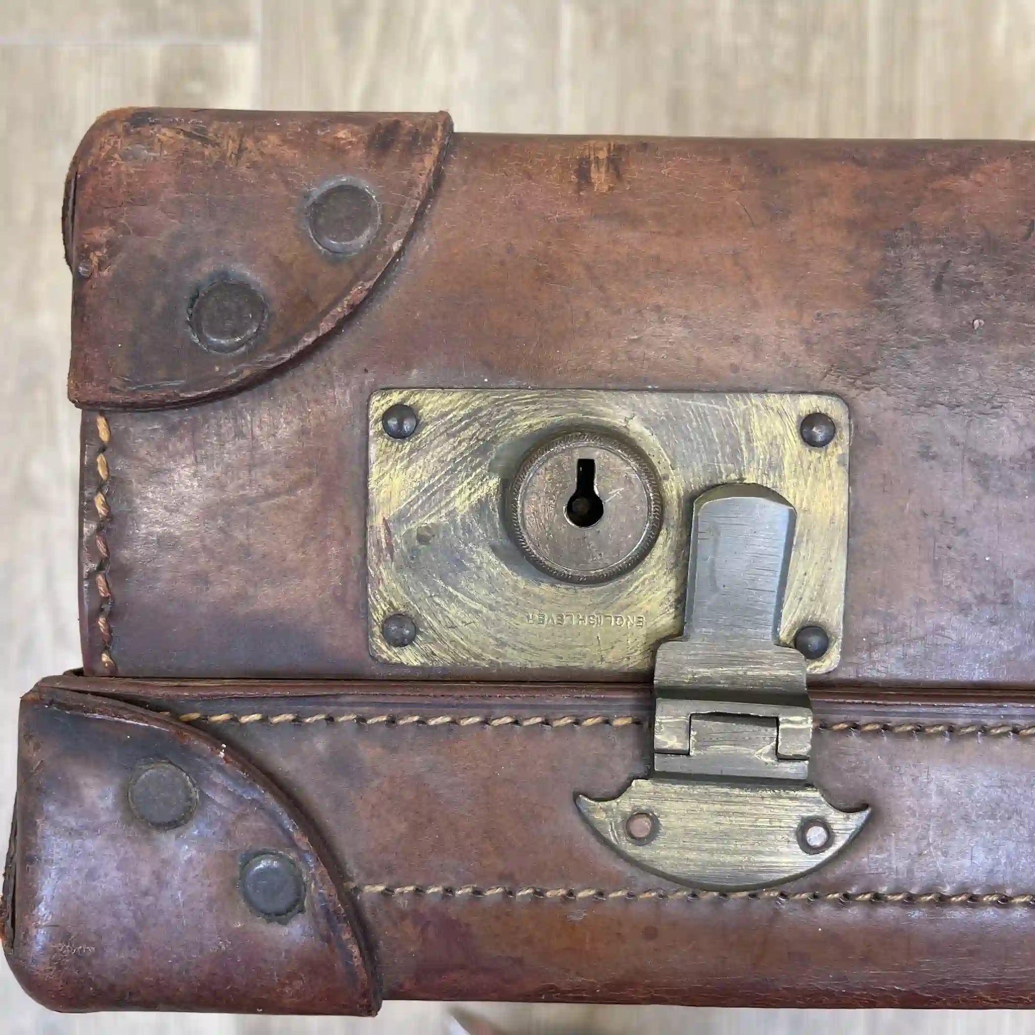 【アンティーク】 トランク(スーツケース) / 本革 / イギリス