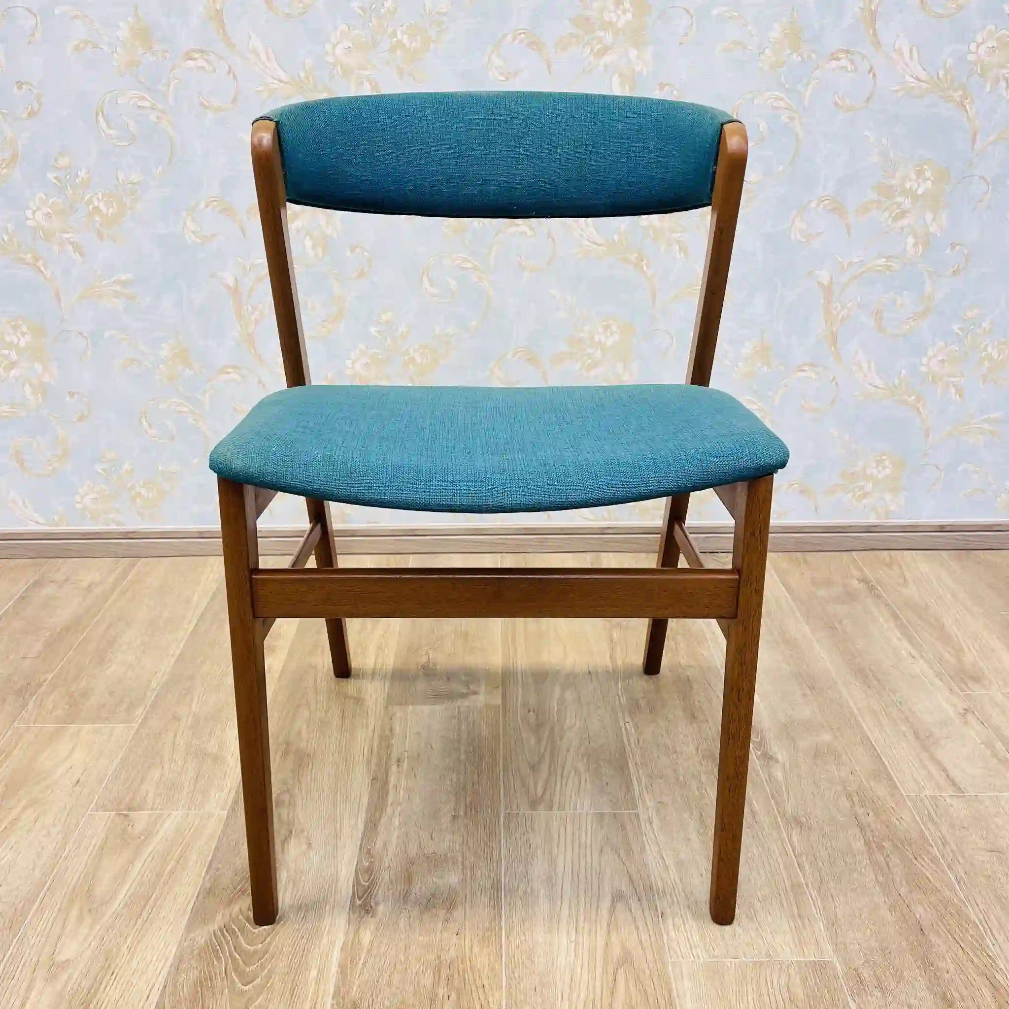 【ビンテージ】 アンティーク ラウンジチェア / チーク材 / デンマークスタイル, 北欧, 木部再塗装済, 座面クッション交換済