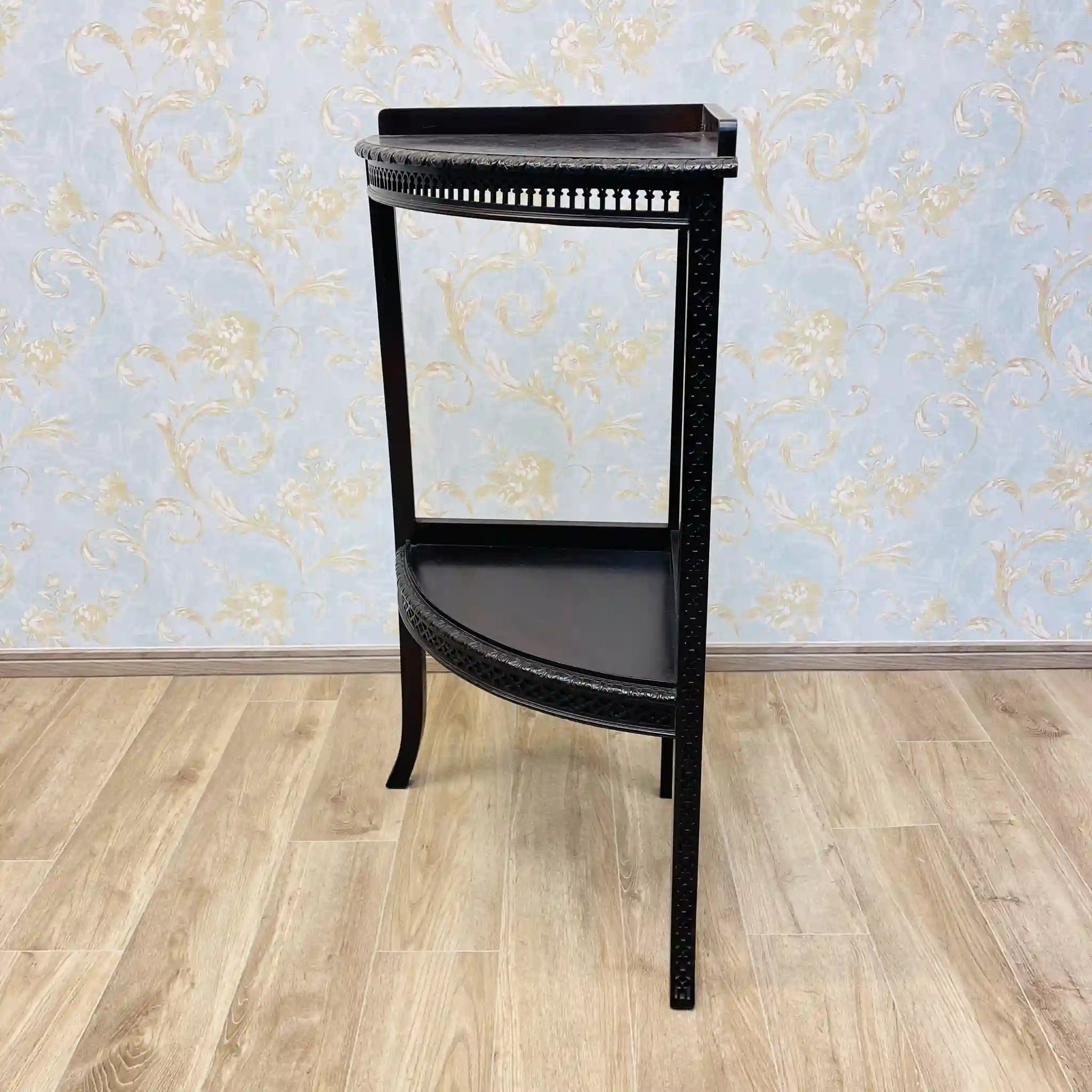 【リユース】 コーナーラック / チッペンデール様式