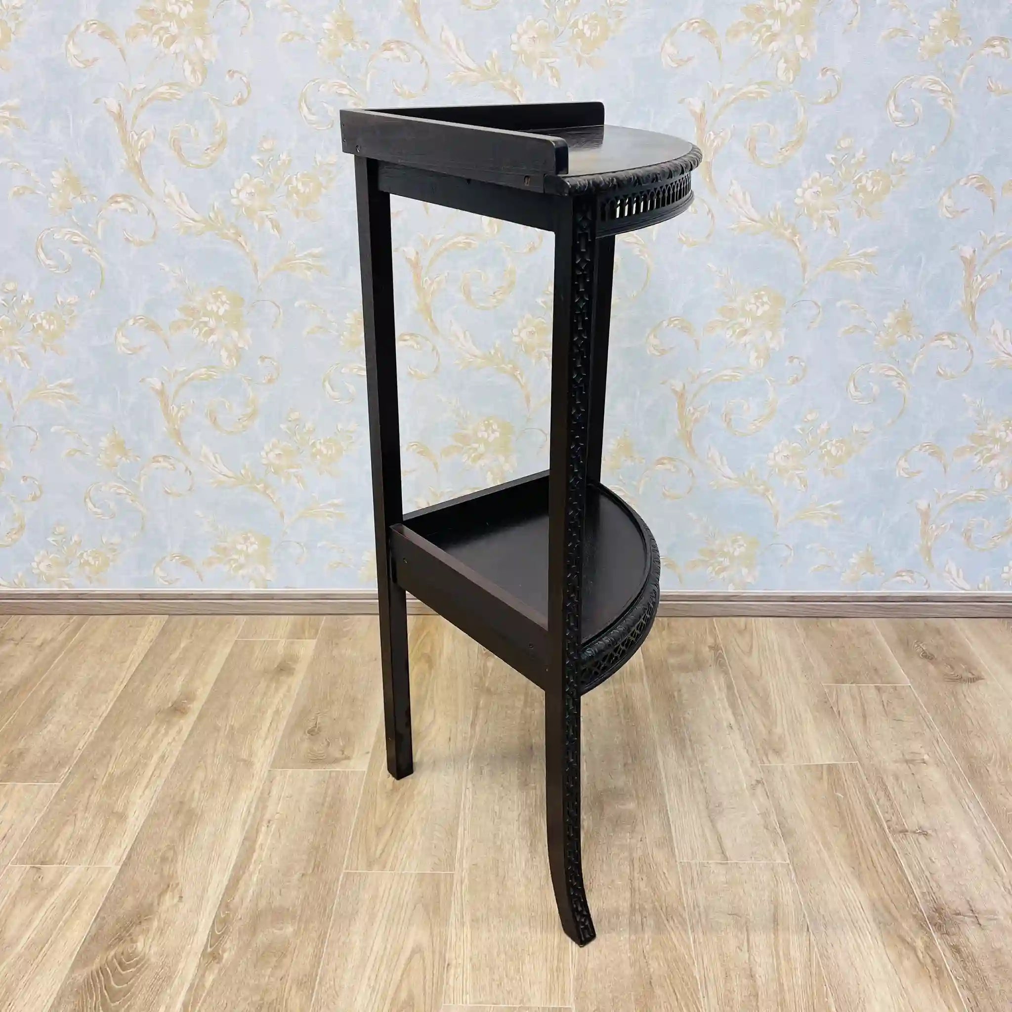 【リユース】 コーナーラック / チッペンデール様式