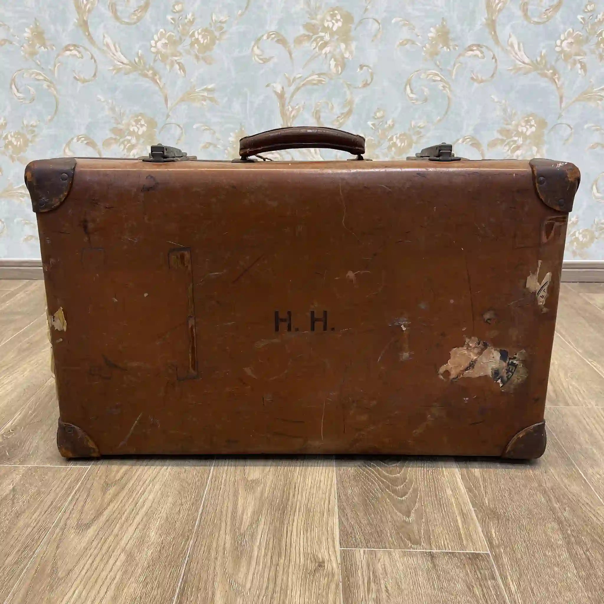 【アンティーク】 トランク(スーツケース) / 本革 / イギリス