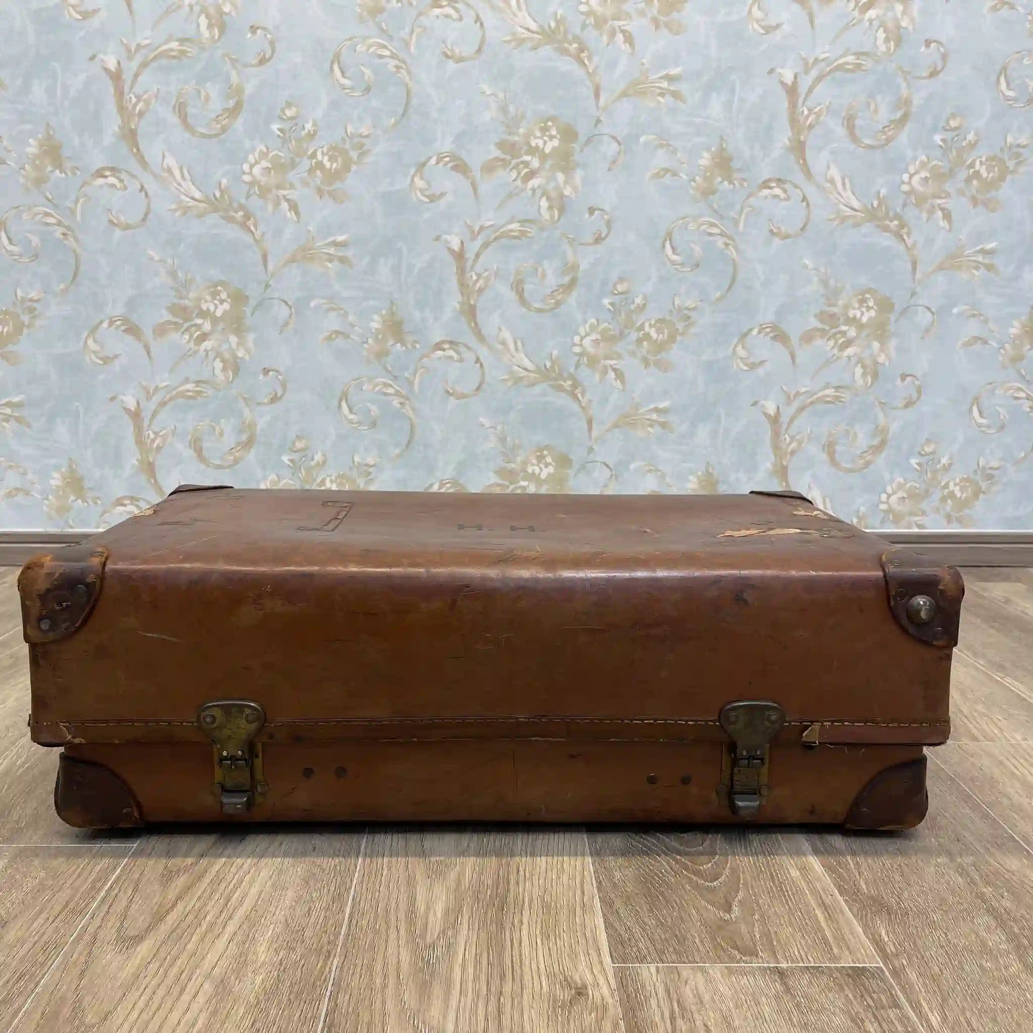 【アンティーク】 トランク(スーツケース) / 本革 / イギリス