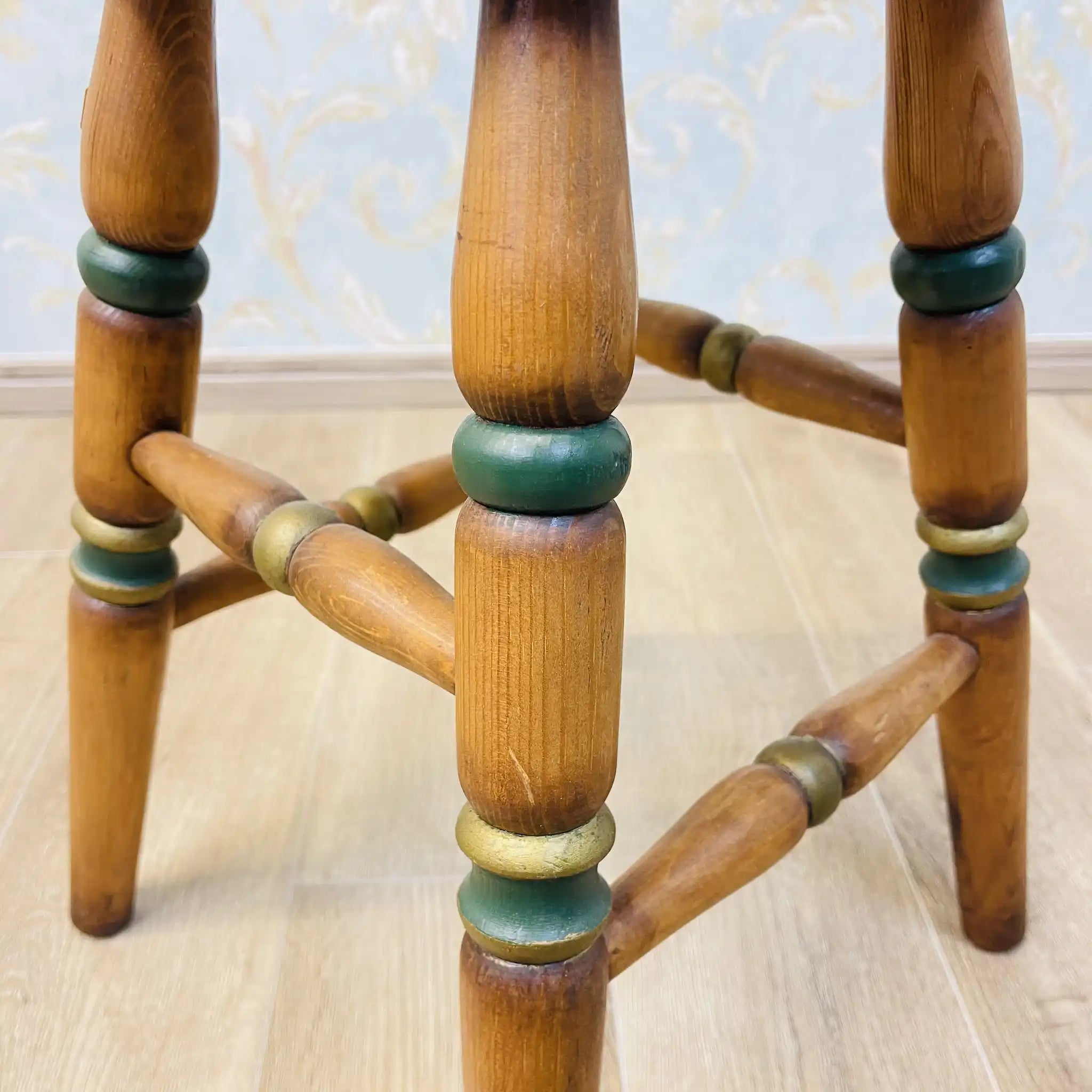 【リユース】 スツール