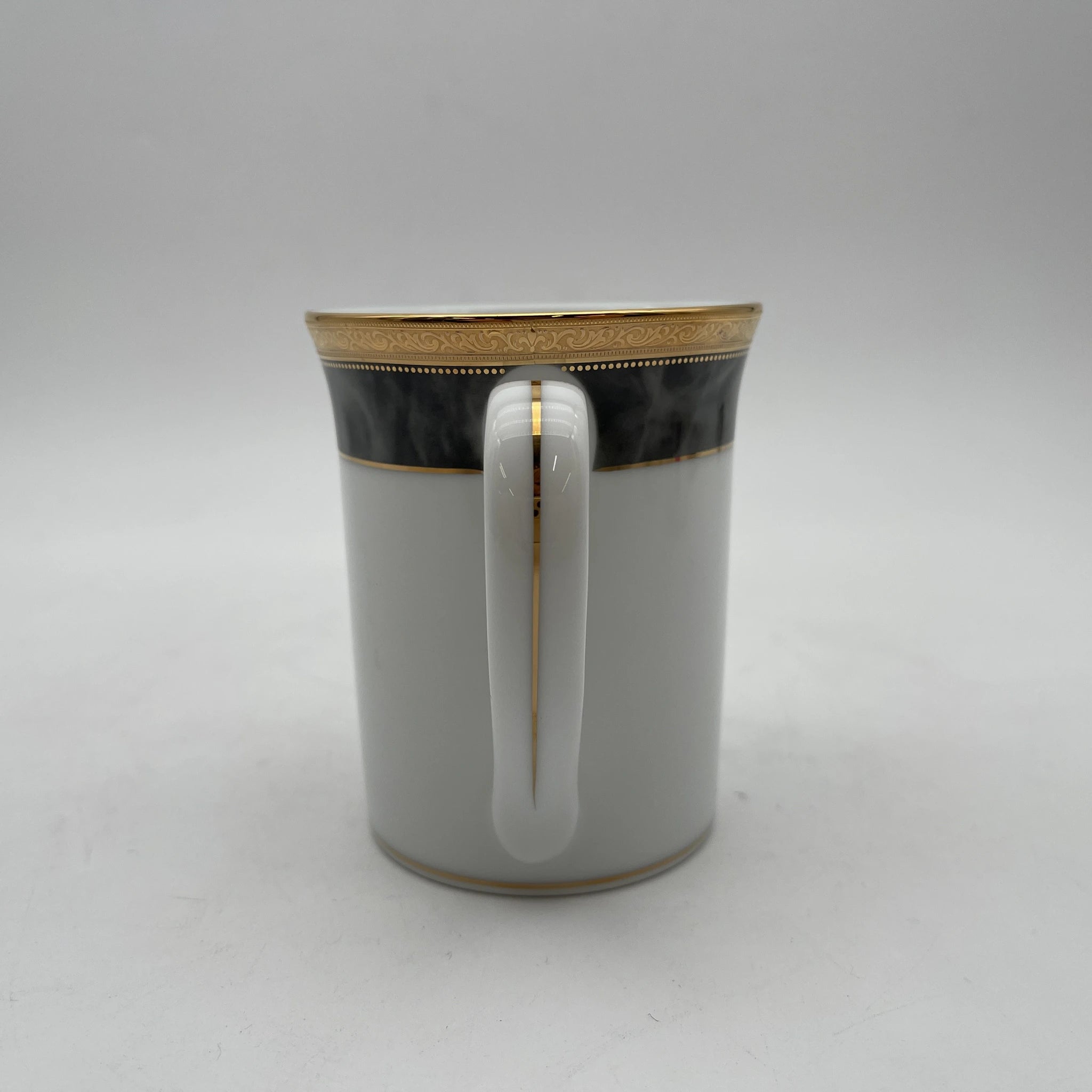 【再利用】马克杯/ Noritake / 1980-2000s /瓷器/日本/金彩，唐草