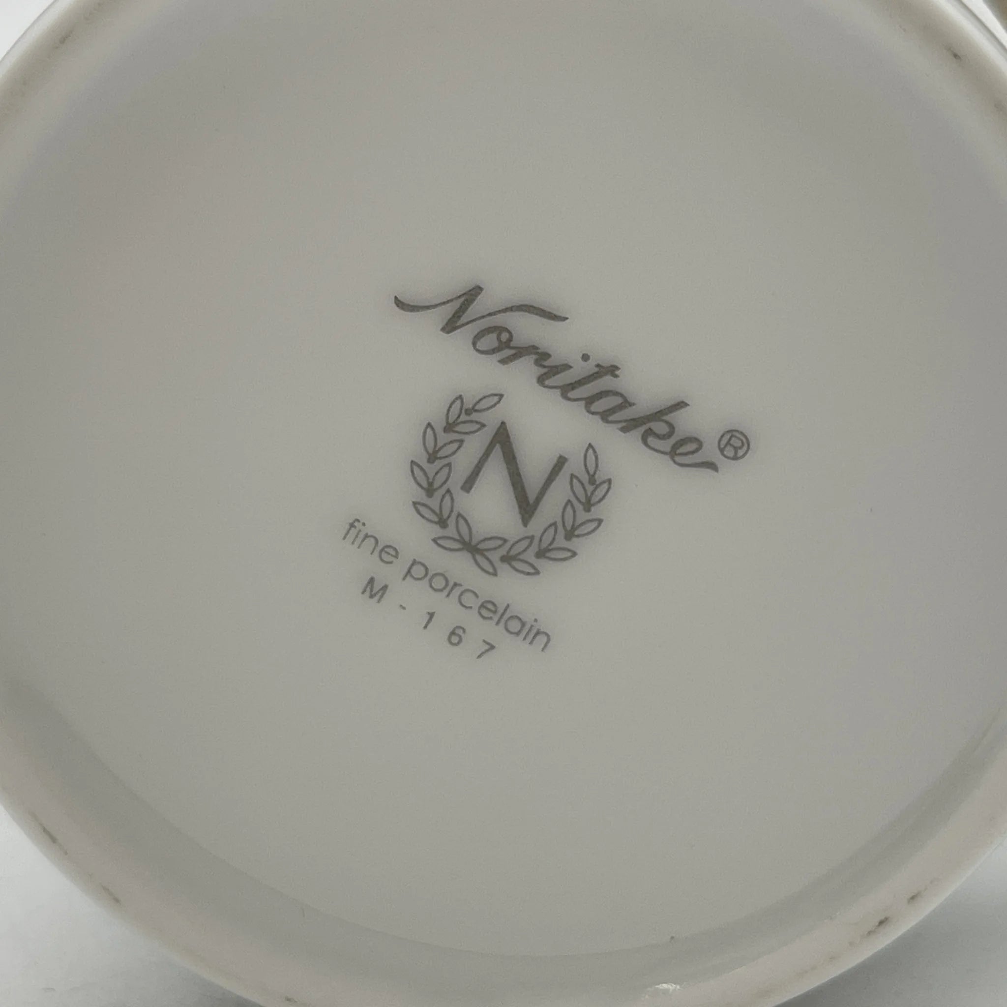 【再利用】马克杯/ Noritake / 1980-2000s /瓷器/日本/金彩，唐草