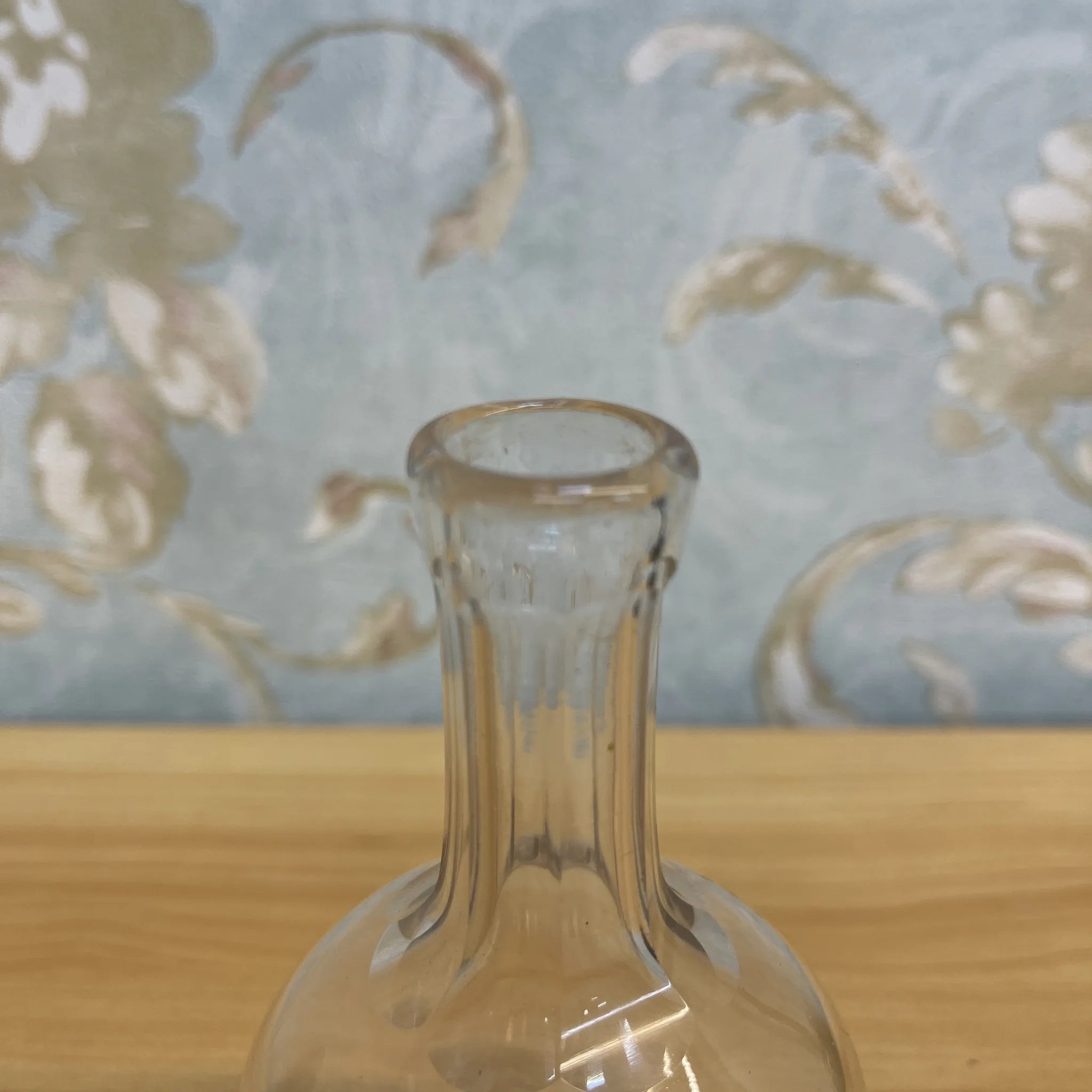 【アンティーク】 デキャンタ / 推定20C前期 / クリスタルガラス / ヨーロッパ