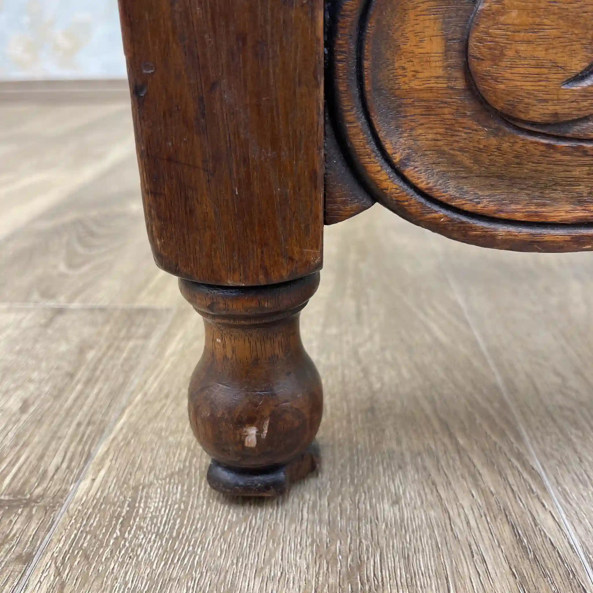 【アンティーク】 ハイバックチェア / 推定20C初頭 / ウォールナット材 / フランス / バラスター, スクロール, 透かし彫り