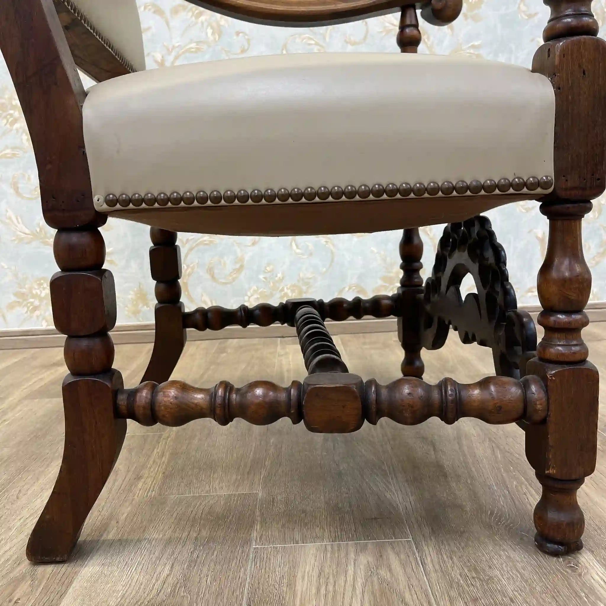 【アンティーク】 ハイバックチェア / 推定20C初頭 / ウォールナット材 / フランス / バラスター, スクロール, 透かし彫り