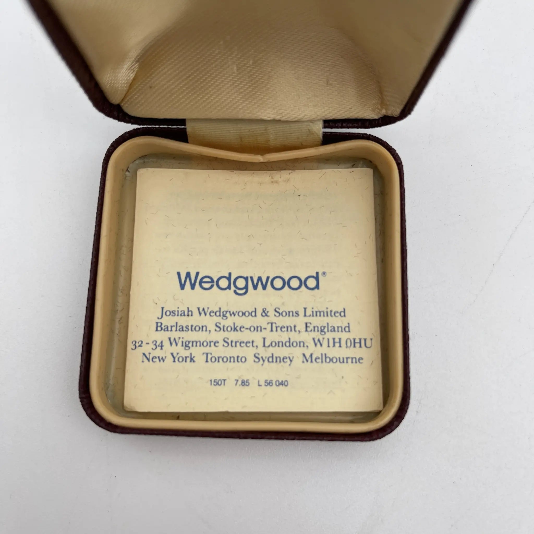 [Art/Decorations] Necklace / Wedgewood / Jasperware / Late 20C / Sterling Silver / England / Cameo, with box