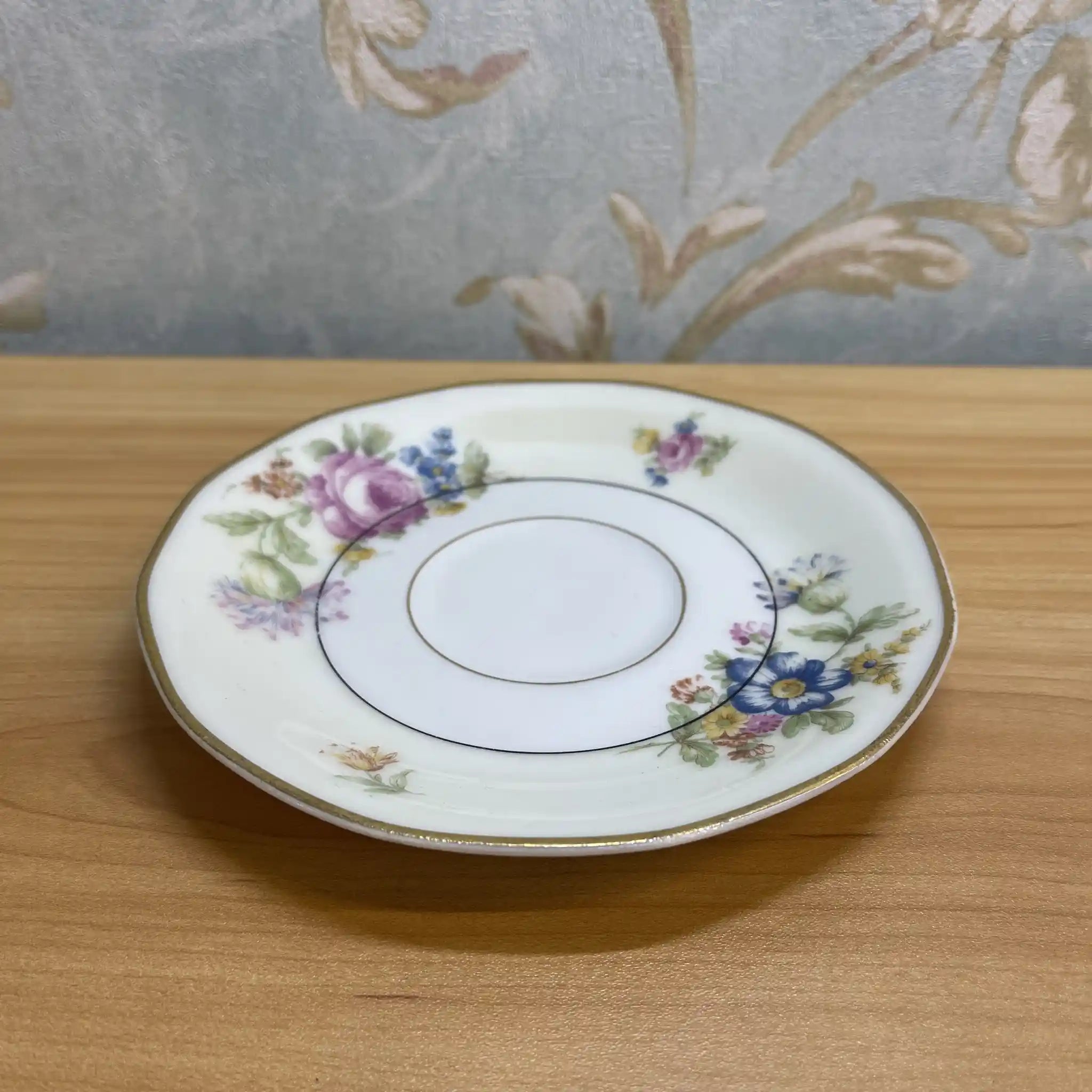 【アンティーク】 ティーカップ&ソーサー2P / Theodore Haviland (セオドア・アビランド) / Nosegay / 推定20C前中期 / 磁器 / フランス / ブーケ, 金彩