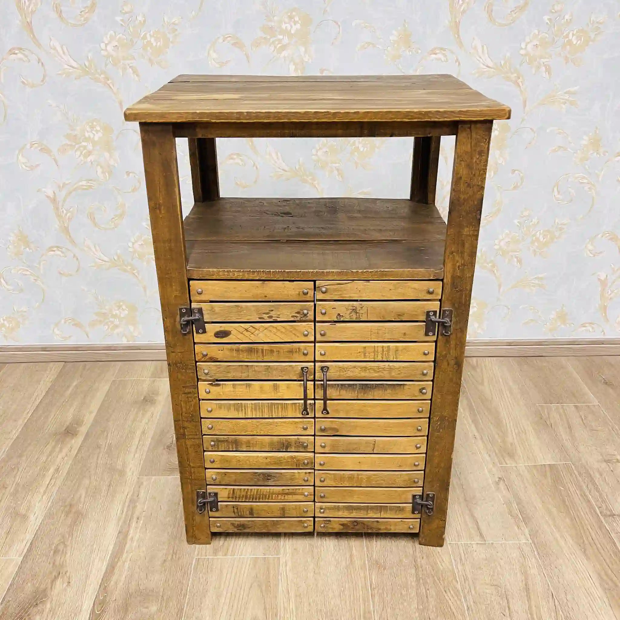 【リユース】 サイドキャビネット / リサイクルウッド