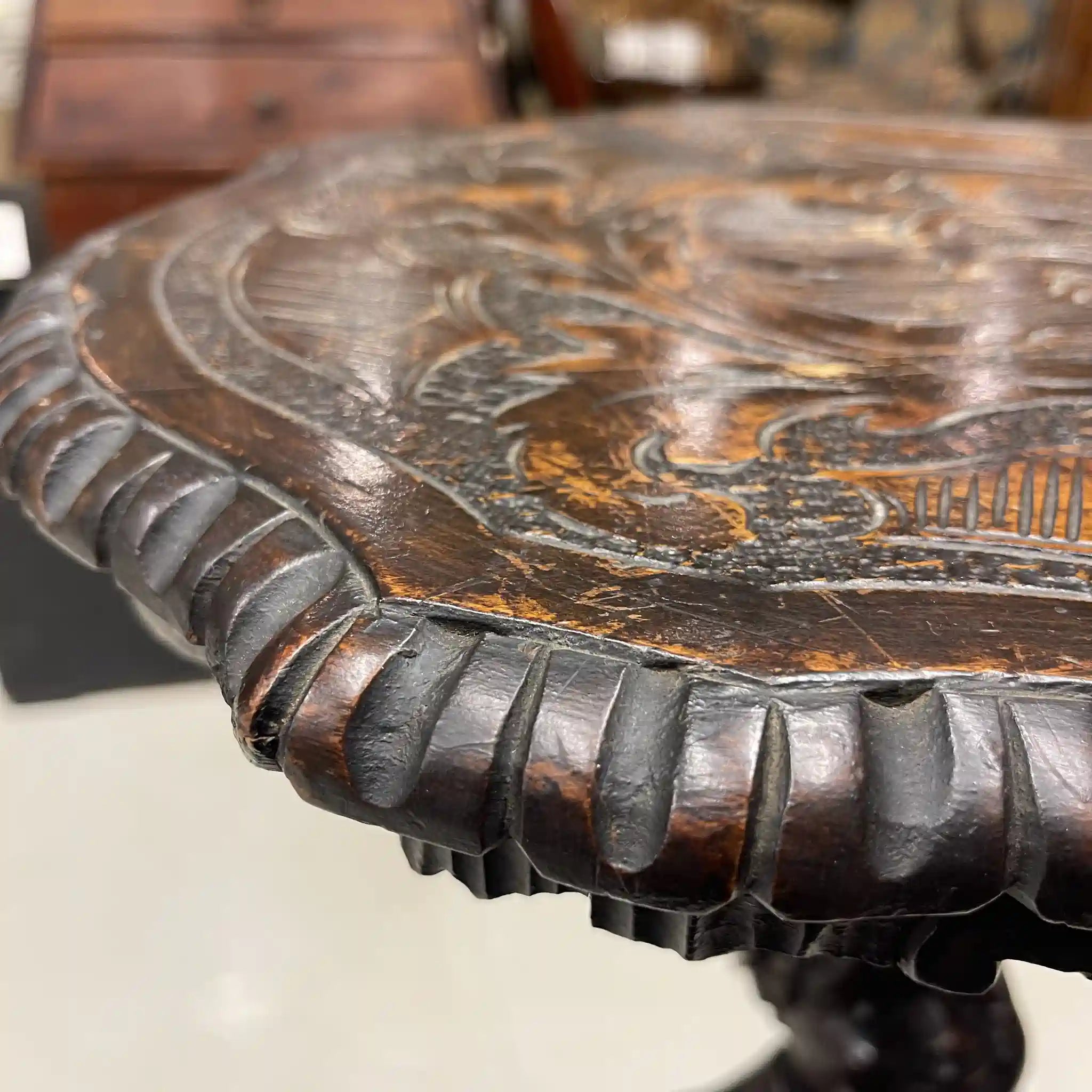 【アンティーク】 サイドテーブル 人物彫刻 / ベネチアンスタイル / 20世紀初頭（推定） / ビーチ材 (推定) / イギリス / イギリス直輸入