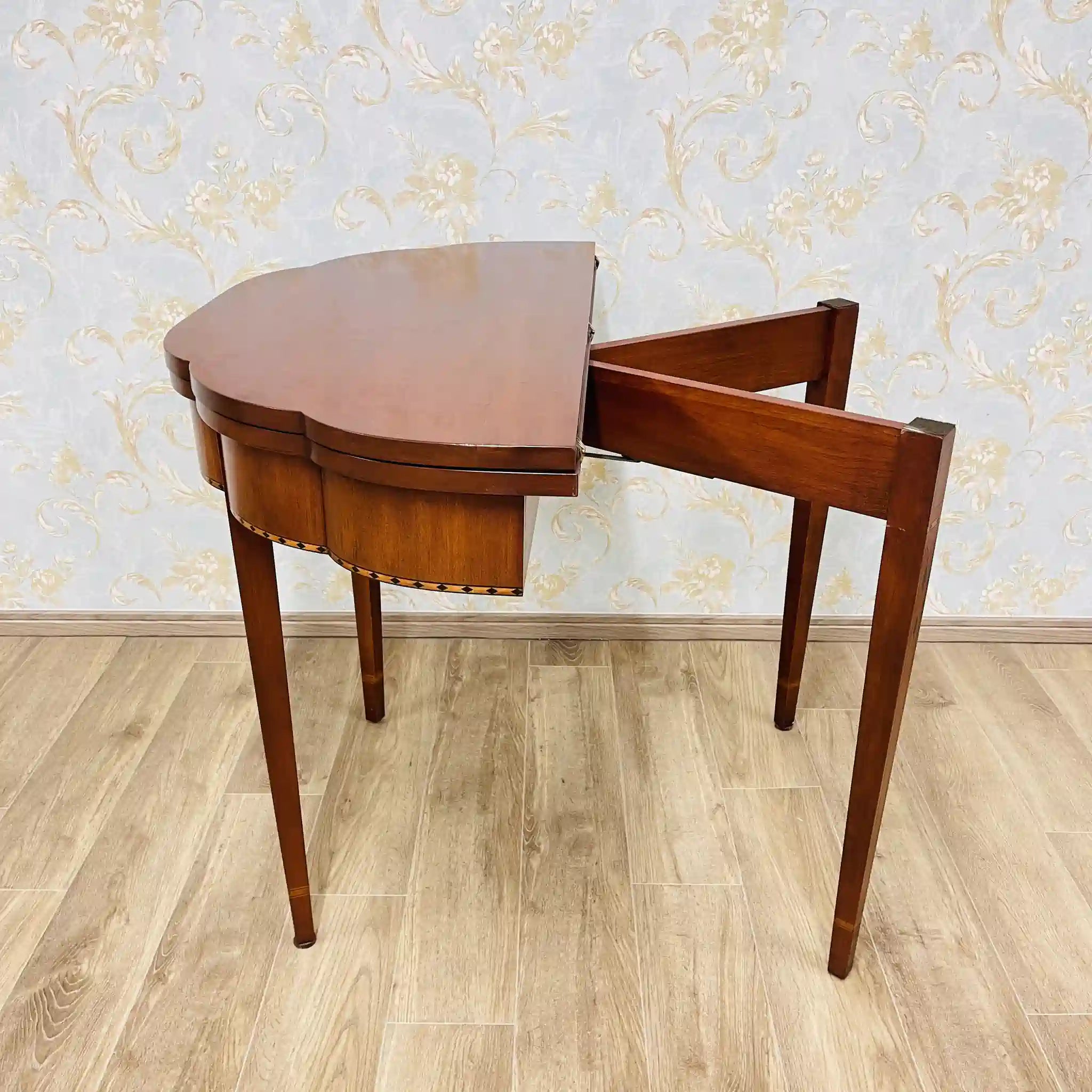 【リユース】 コンソールテーブル / Henkel・Harris(ヘンケル・ハリス) / フェデラル様式 / チェリー材 / フリップトップ・コンソールゲームテーブル