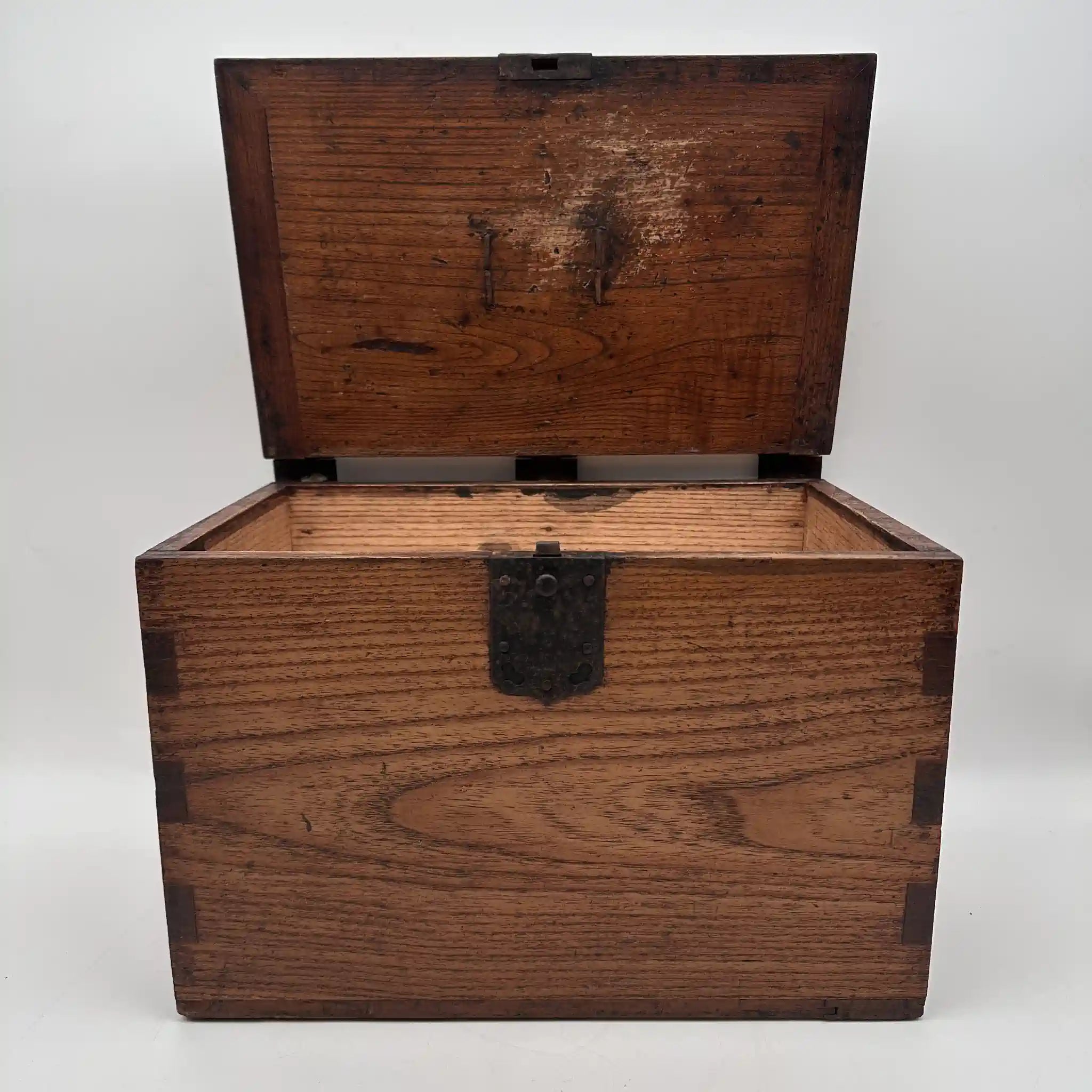 [Vintage] Hanging inkstone (small drawer) / Estimated mid-to-late 20C / Chestnut wood / Japan