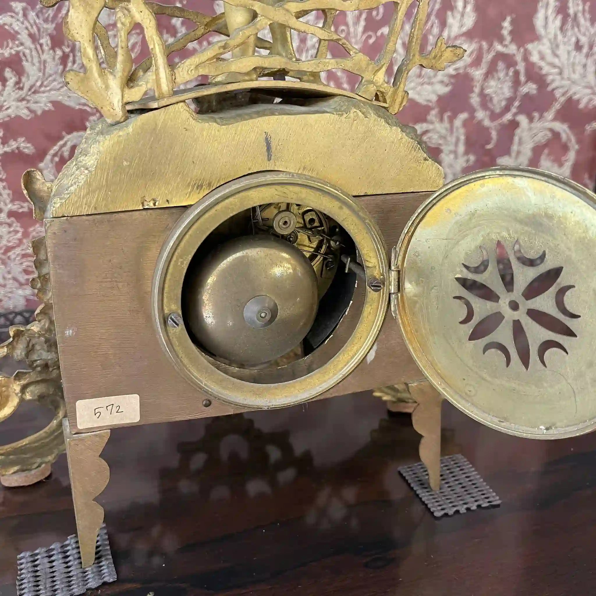 【アンティーク】 ゴールドマントルクロック / ロココ様式 / 19世紀 / 金メッキブロンズ / フランス / フランス直輸入 ※ゼンマイなし