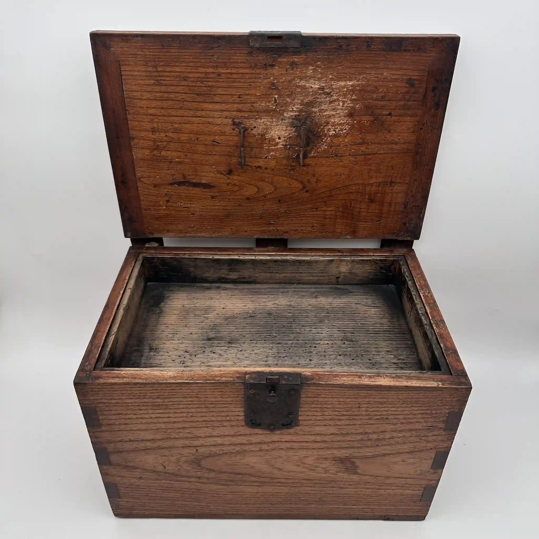 [Vintage] Hanging inkstone (small drawer) / Estimated mid-to-late 20C / Chestnut wood / Japan