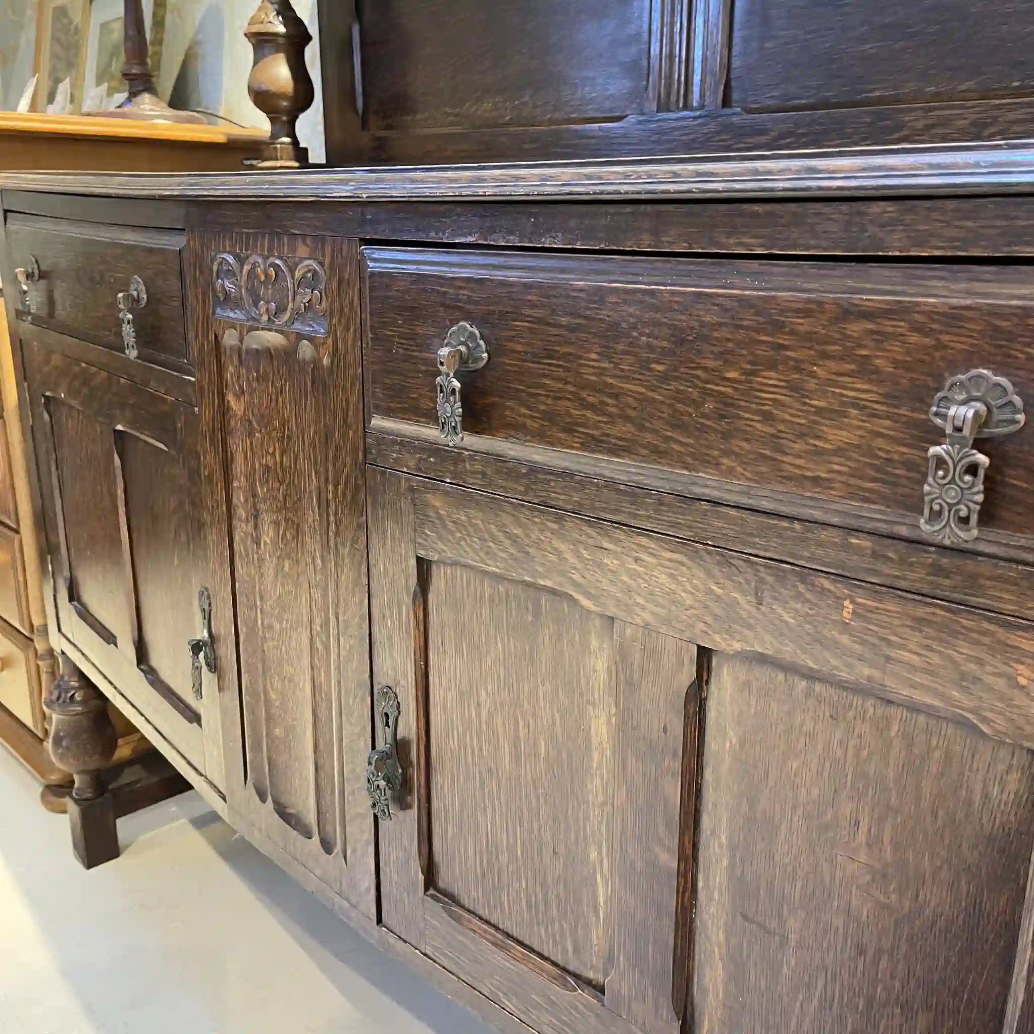 古董餐邊櫃 / 波旁腿 / 橡木 / 英國