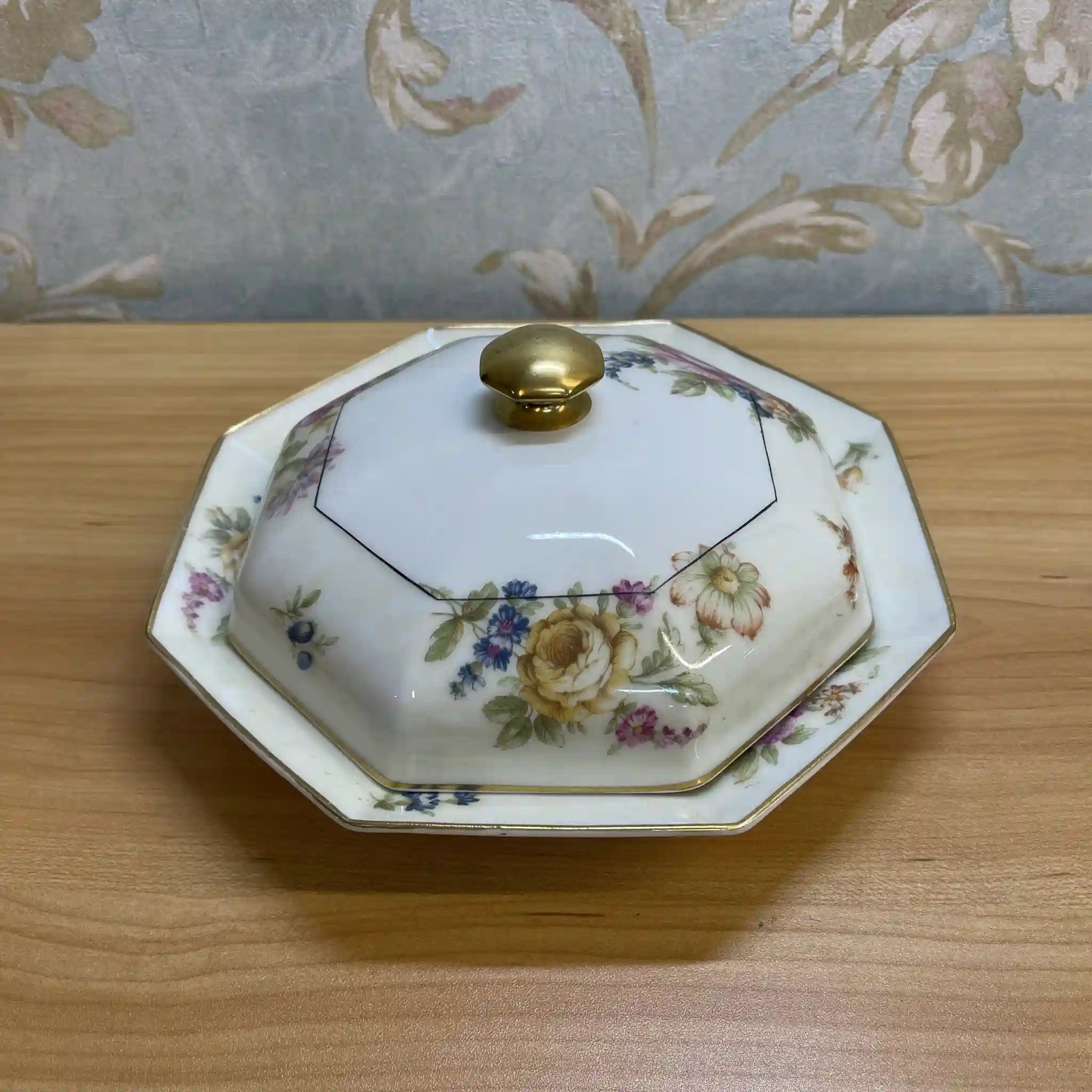【アンティーク】 蓋付きサービングプレート / Theodore Haviland (セオドア・アビランド) / Nosegay / 推定20C前中期 / 磁器 / フランス / ブーケ, 金彩, 八角形