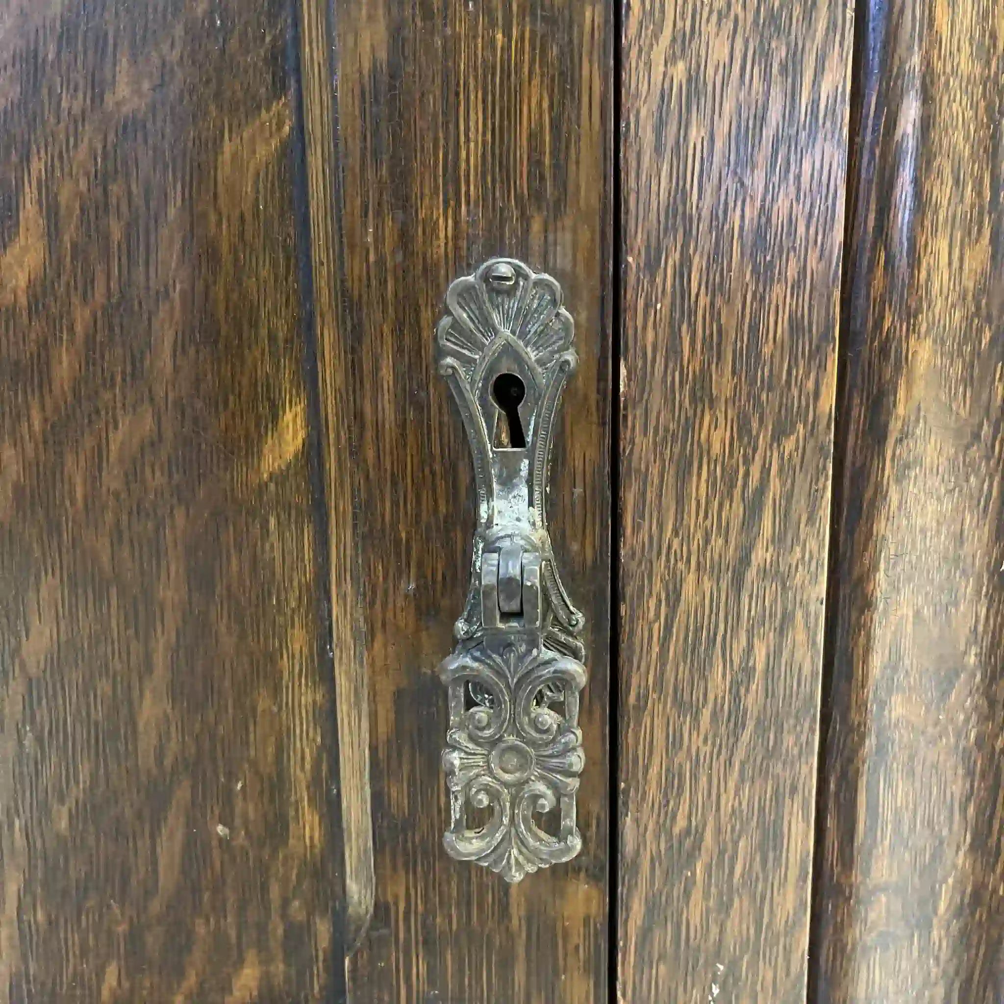 古董餐邊櫃 / 波旁腿 / 橡木 / 英國