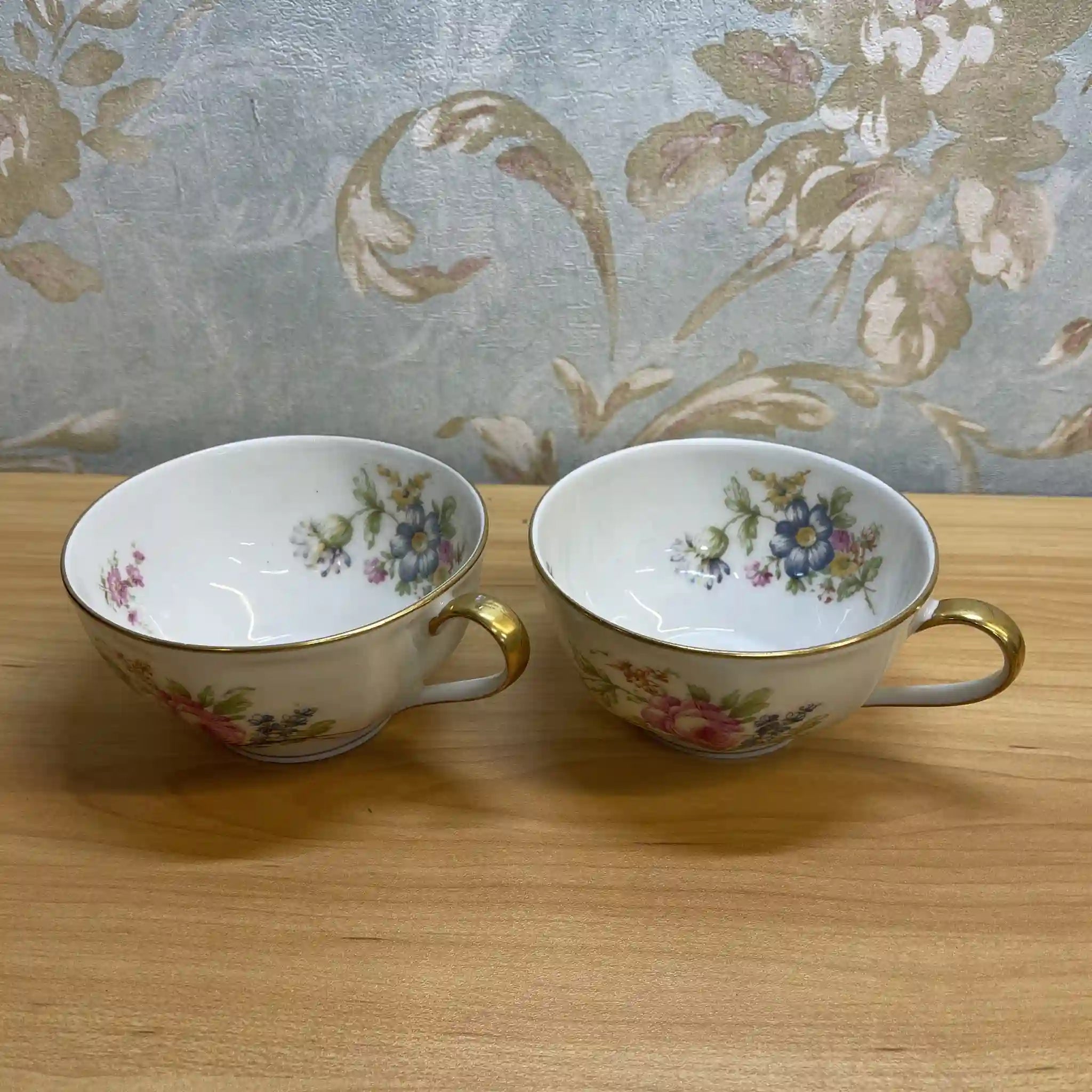 【アンティーク】 トリオ+ティーカップ / Theodore Haviland (セオドア・アビランド) / Nosegay / 推定20C前中期 / 磁器 / フランス / ブーケ, 金彩