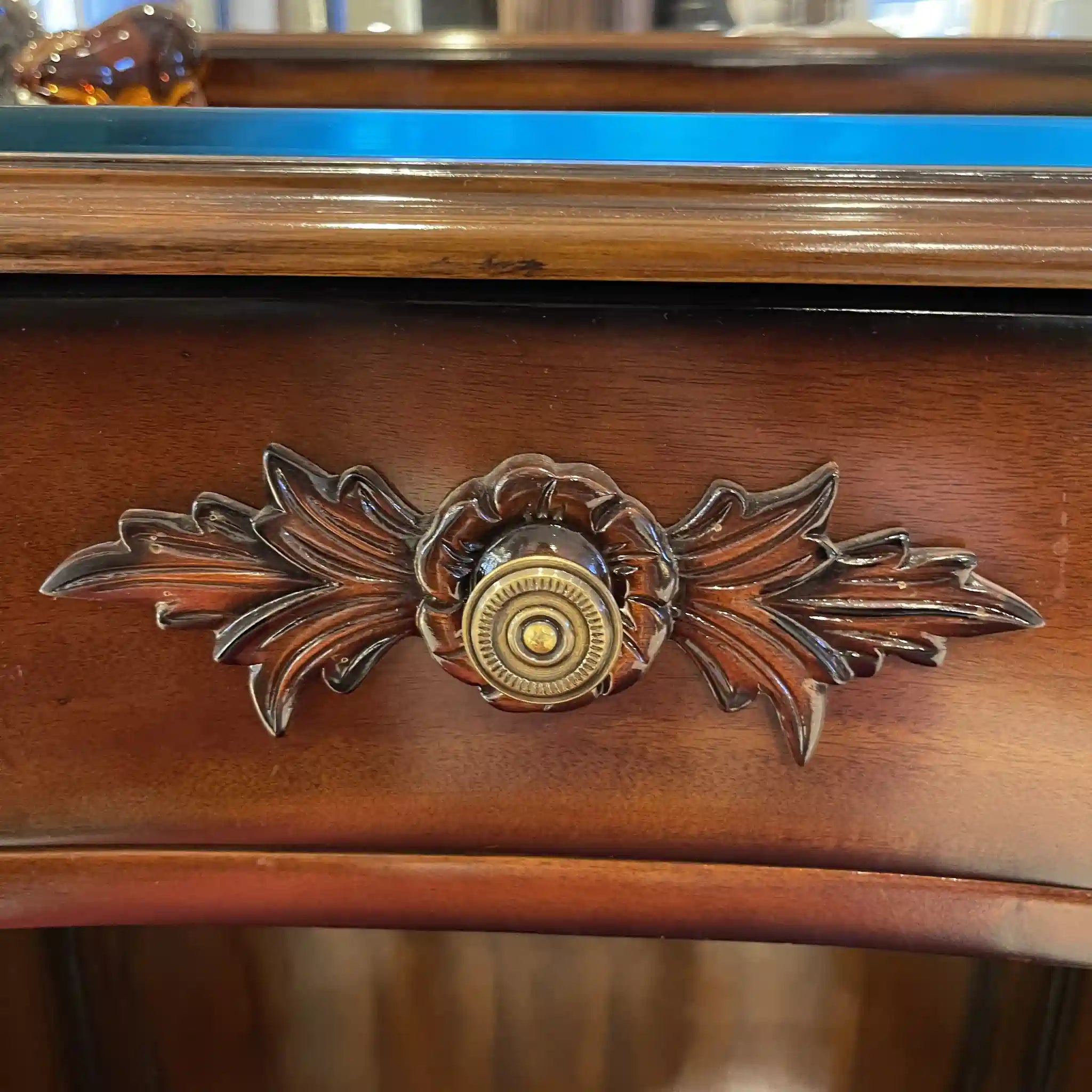 [古董] 仿古風格梳妝台套裝 /
 / 義大利 / 三面鏡（附椅子）