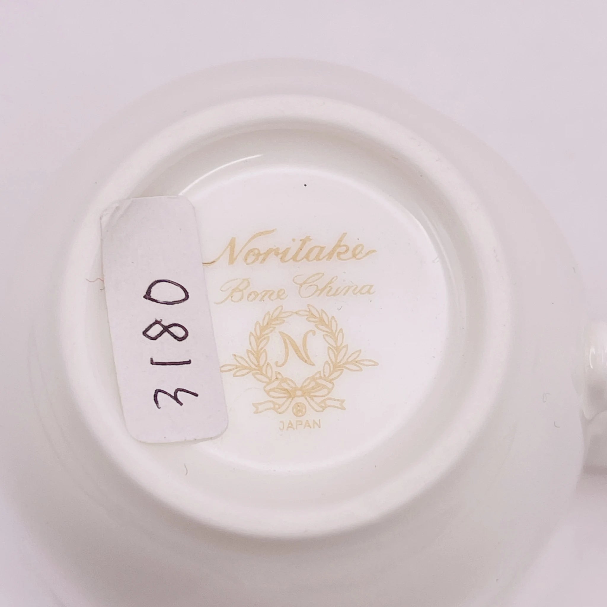 【リユース】 ティーカップ / Noritake(ノリタケ) / Barrymore (バリーモア) / Bone China / 日本 / アンサンブルホワイト