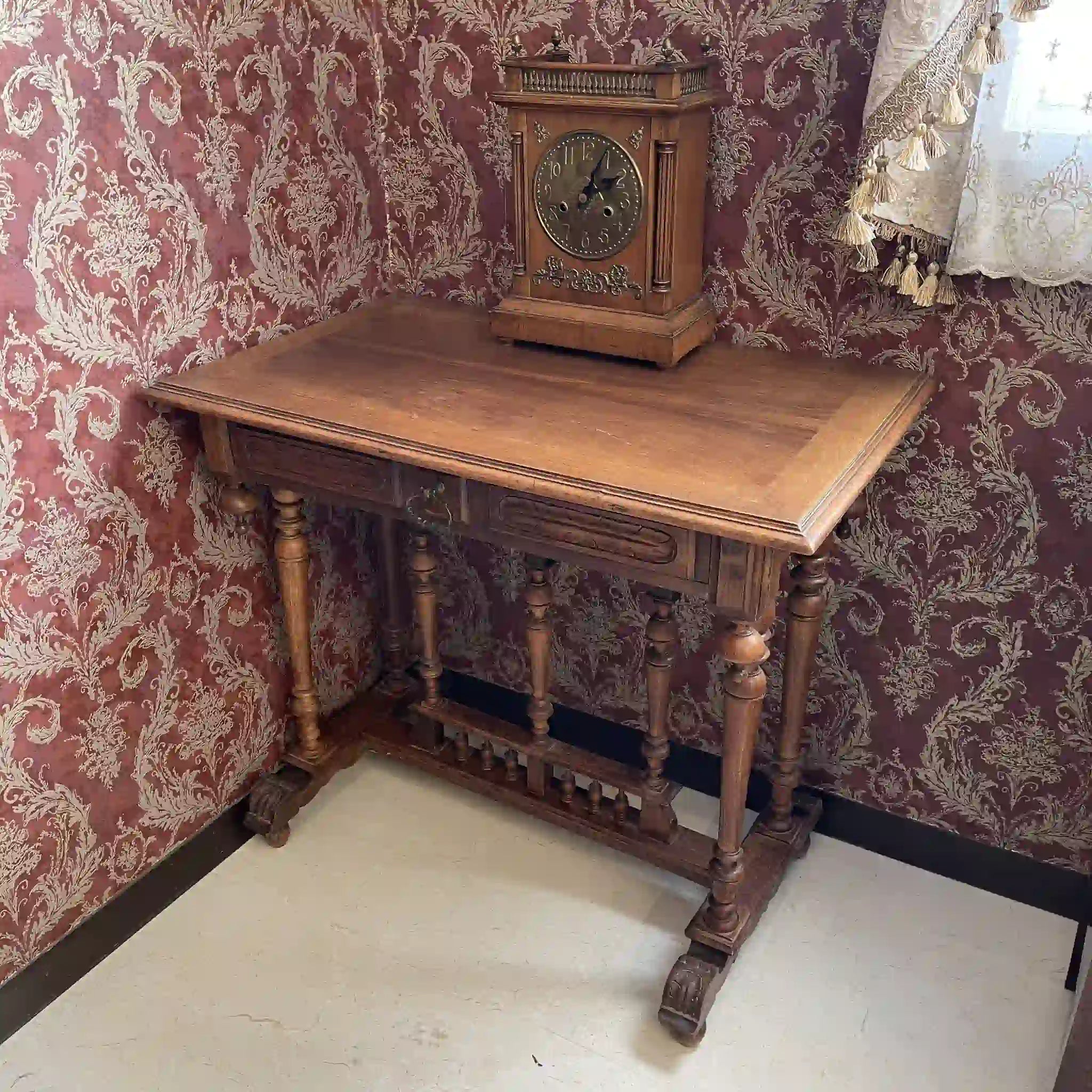 [古董] 古董桌 /
胡桃木/法國