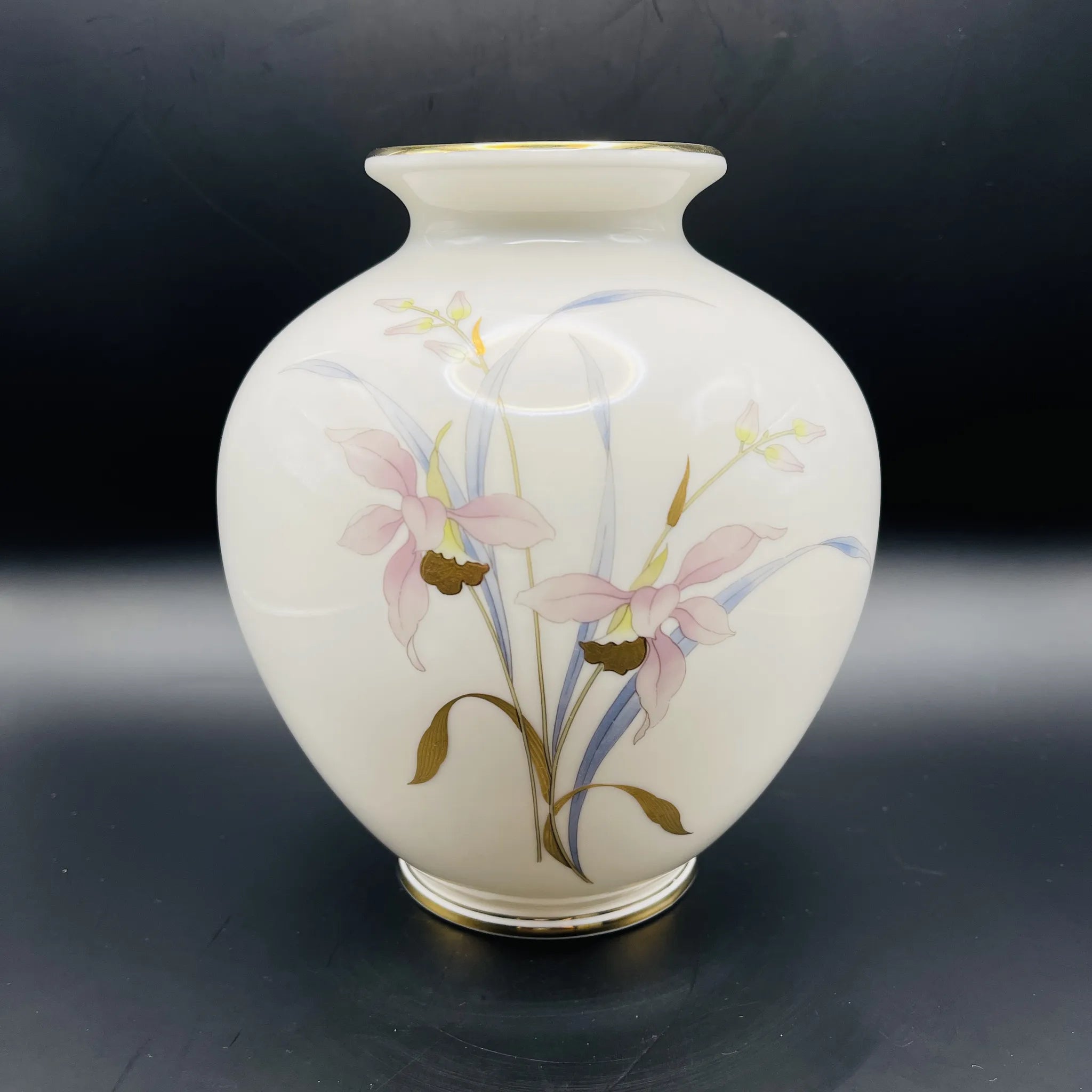 【リユース】 花瓶(フラワーベース) / HOYA(ホヤ) / 蘭 / 陶器 / 日本 / 箱付き