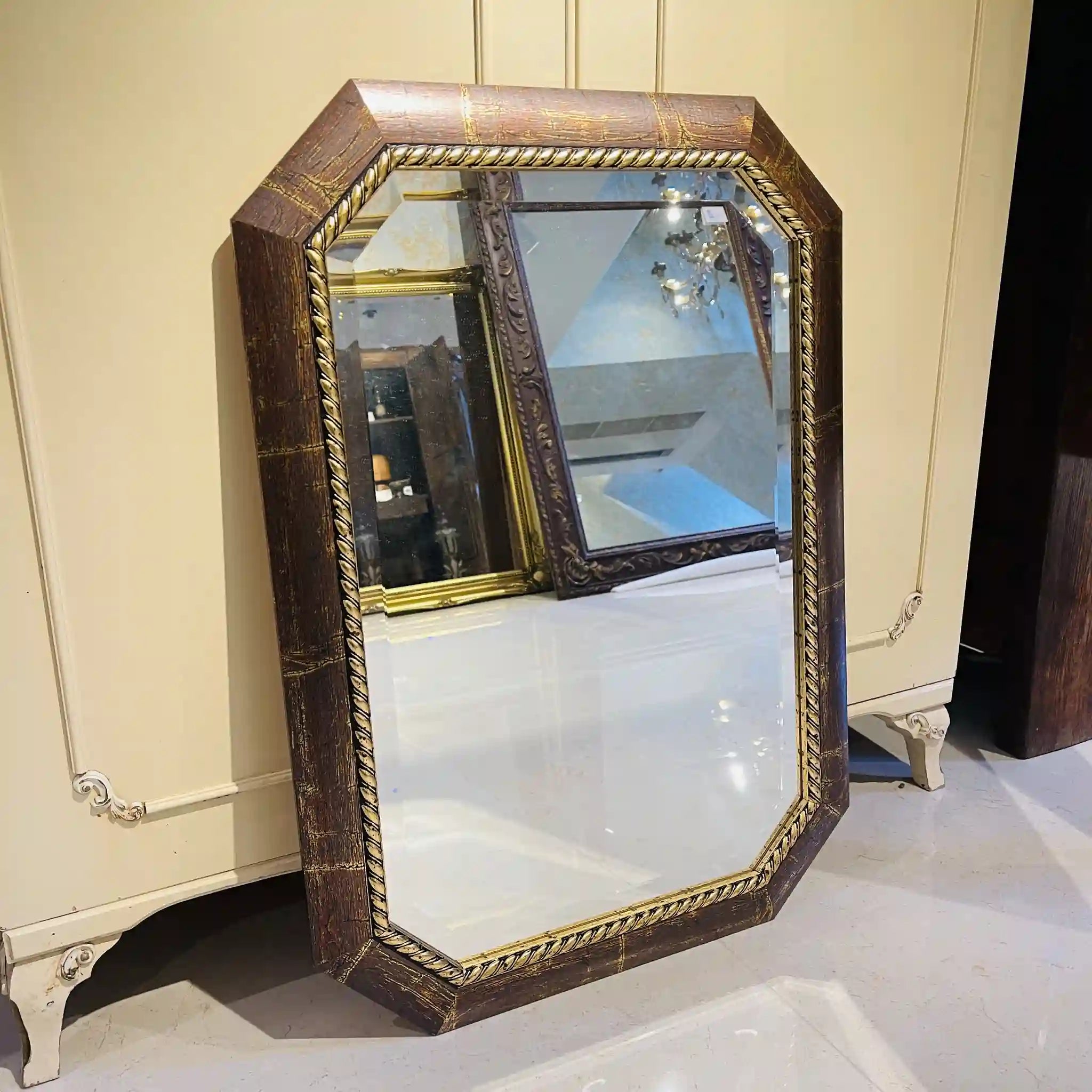 【リユース】 ウォールミラー / イタリア