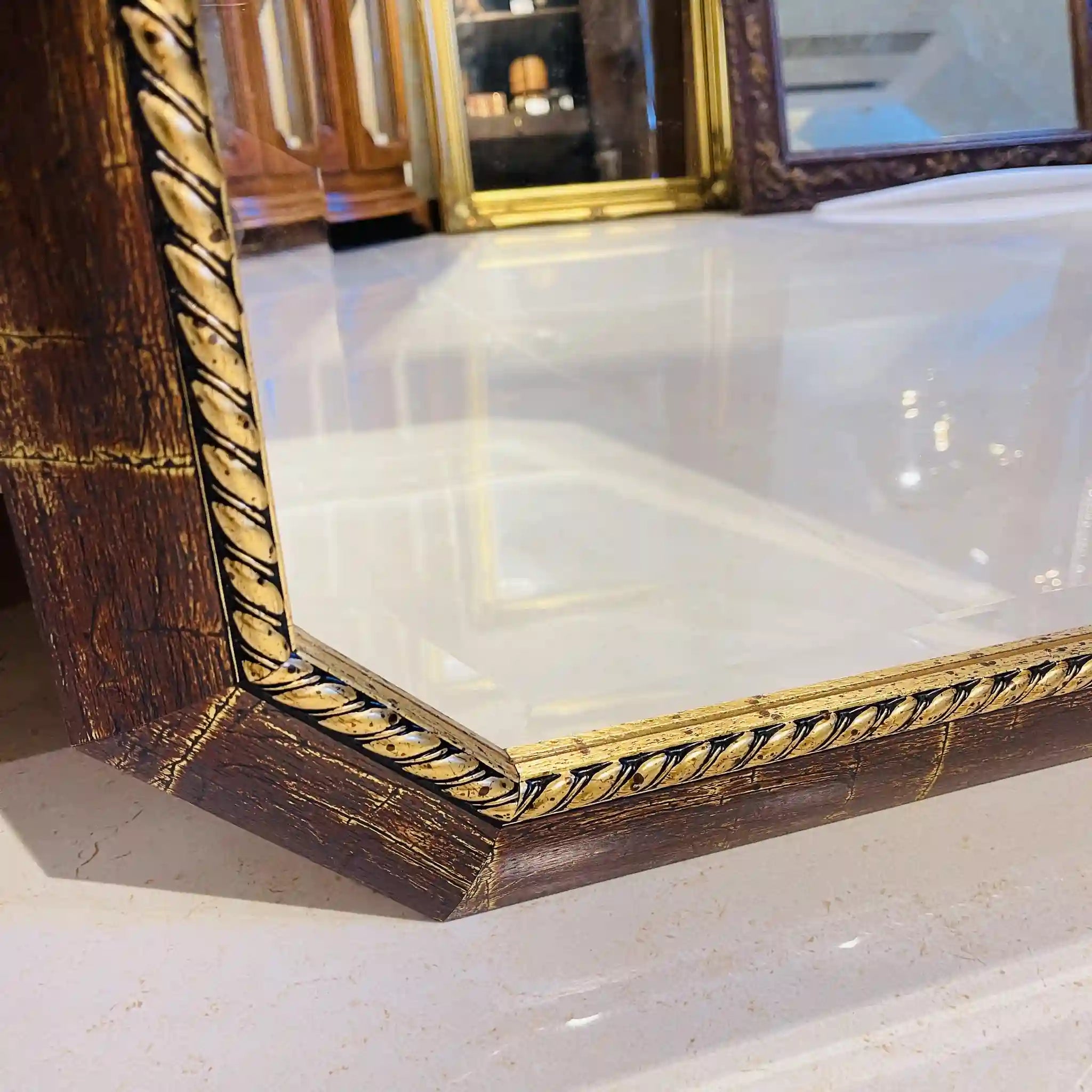 【リユース】 ウォールミラー / イタリア