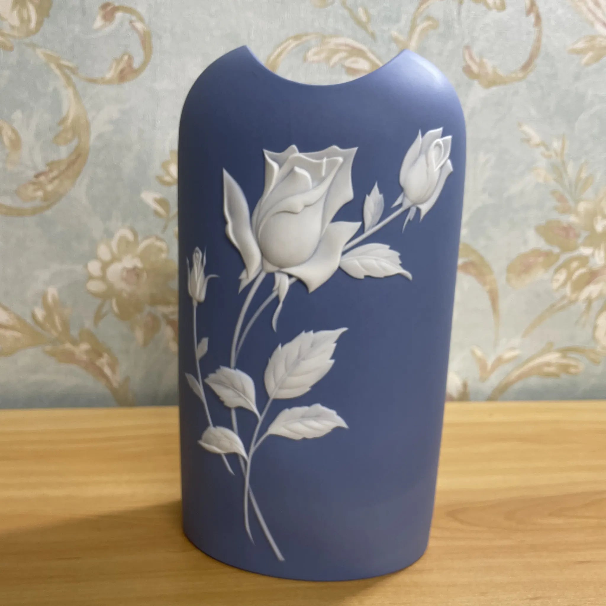 【リユース】 花瓶 / O-S-Y / ストーンウェア / 日本 / ジャスパーウェア風, 薔薇